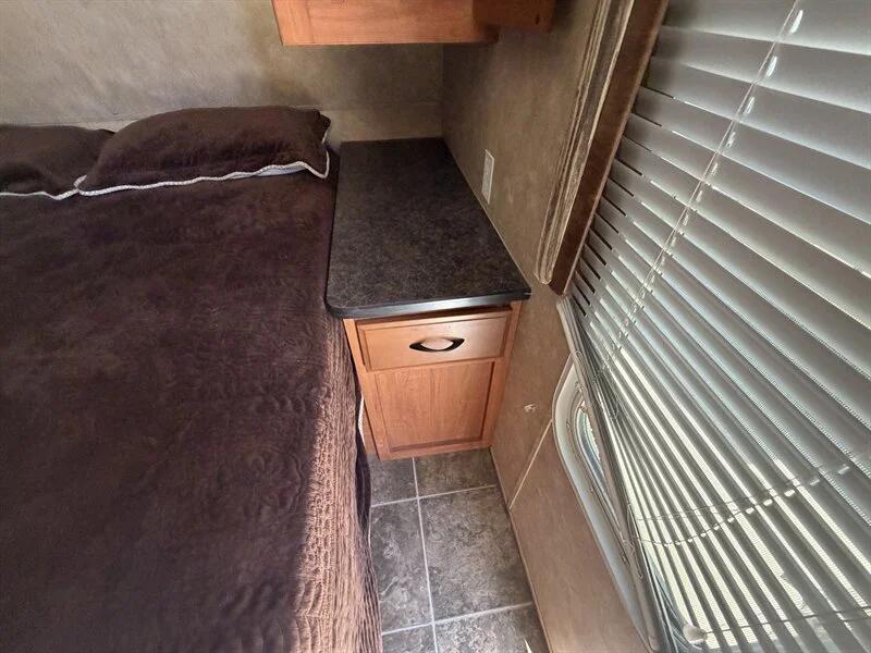 2010 Forest River Salem 25RKS
