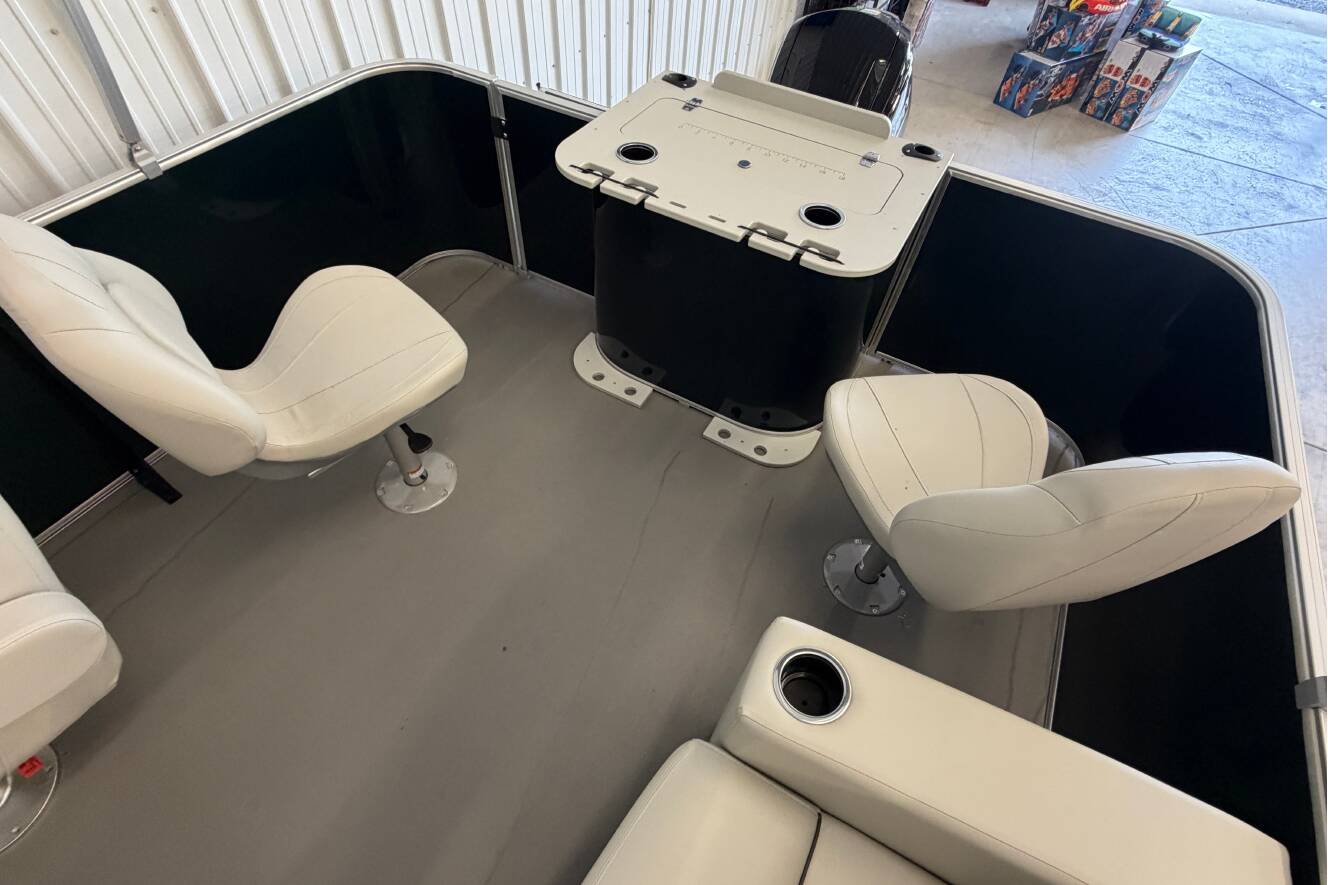 A photo of this 2026 Sylvan Mirage Fish 820 Party Fish