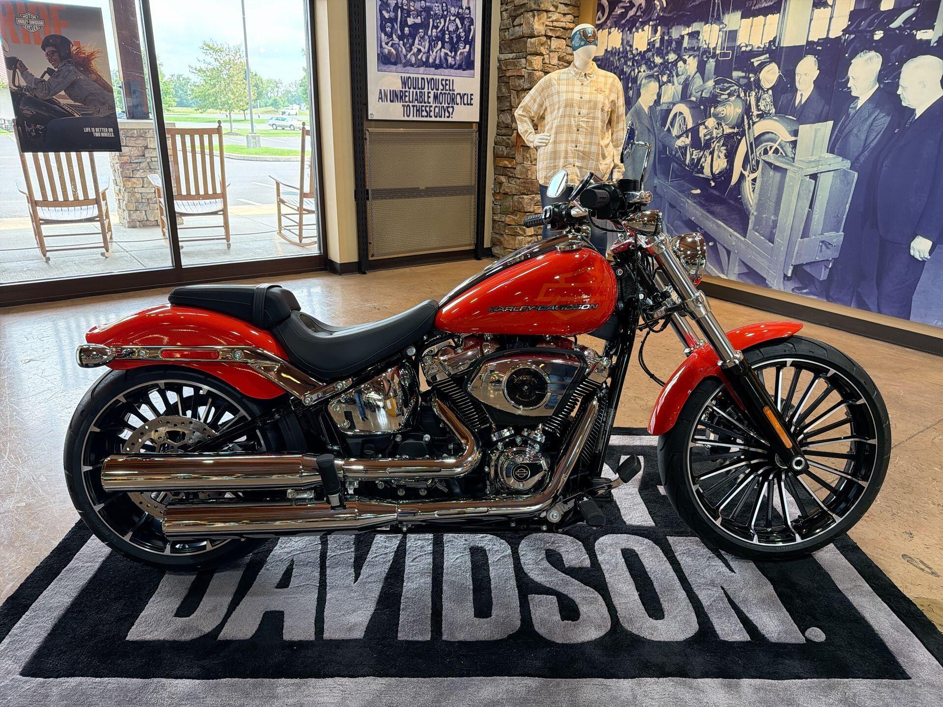 2026 Harley-Davidson Breakout in Mechanicsburg, PA