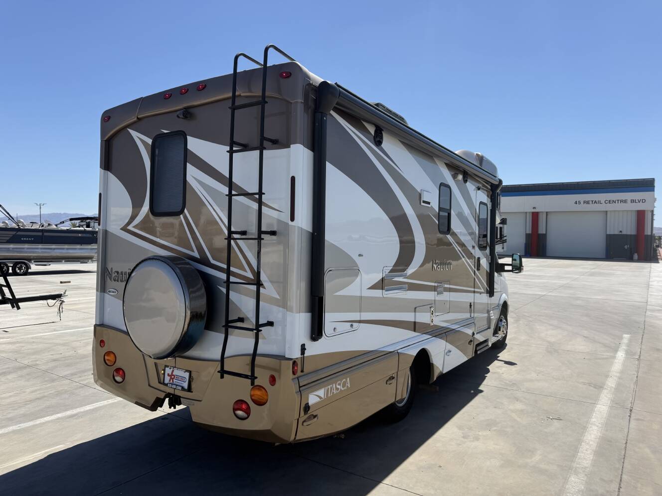 A photo of this 2013 Itasca Navion 24J
