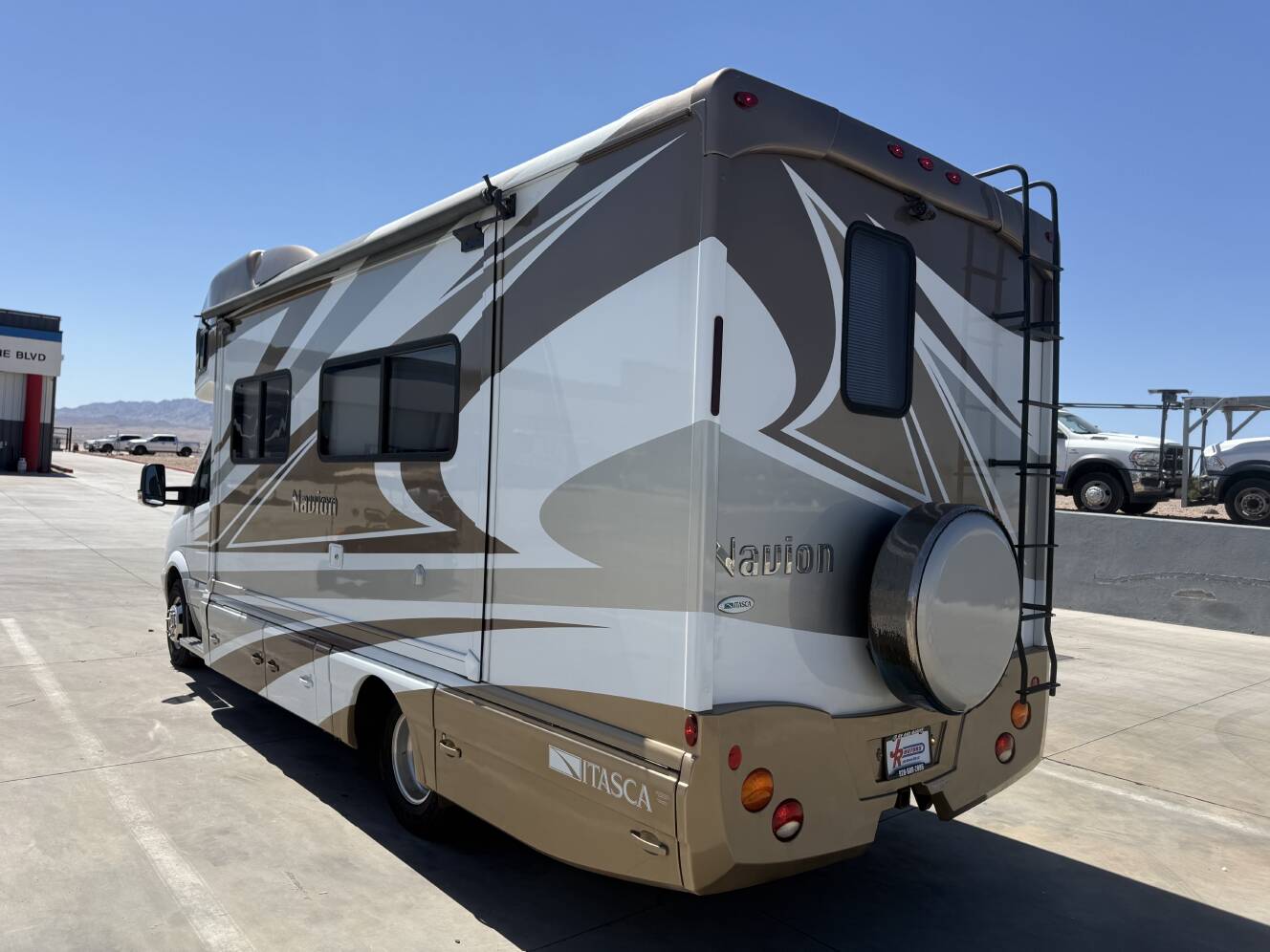 A photo of this 2013 Itasca Navion 24J