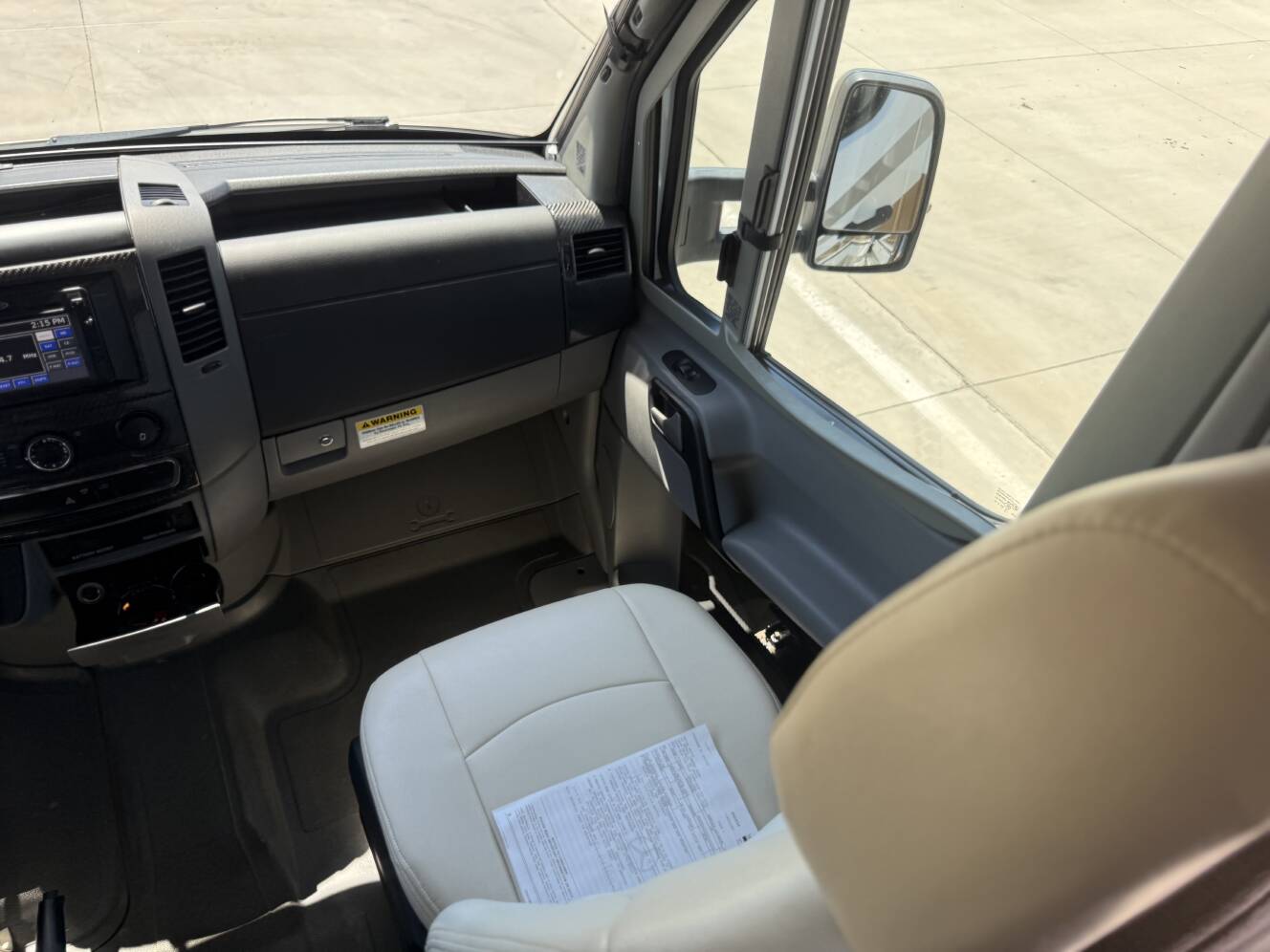 A photo of this 2013 Itasca Navion 24J