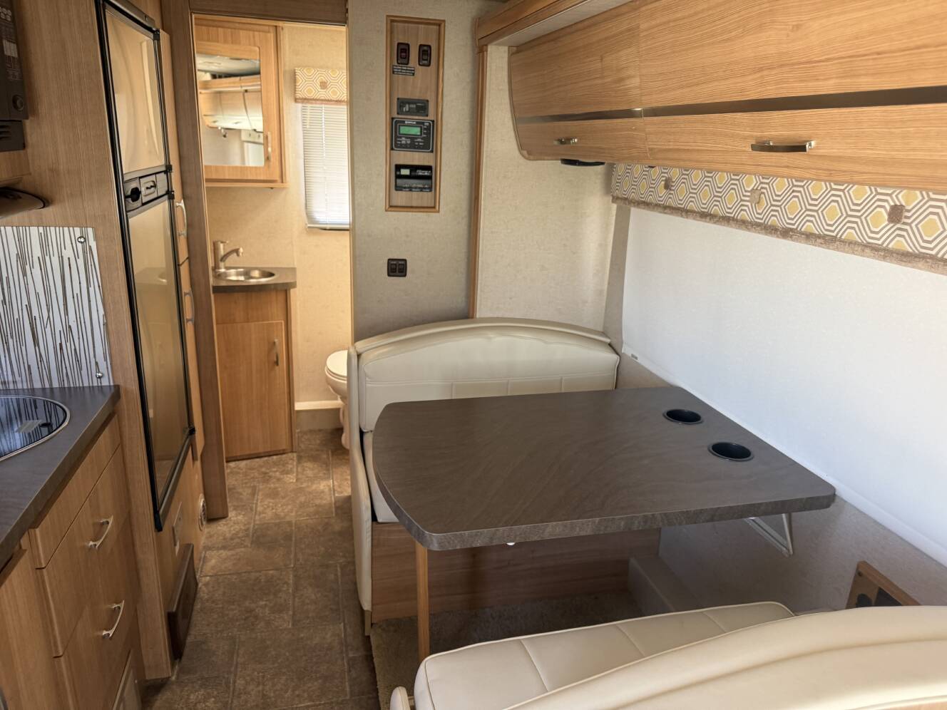 A photo of this 2013 Itasca Navion 24J