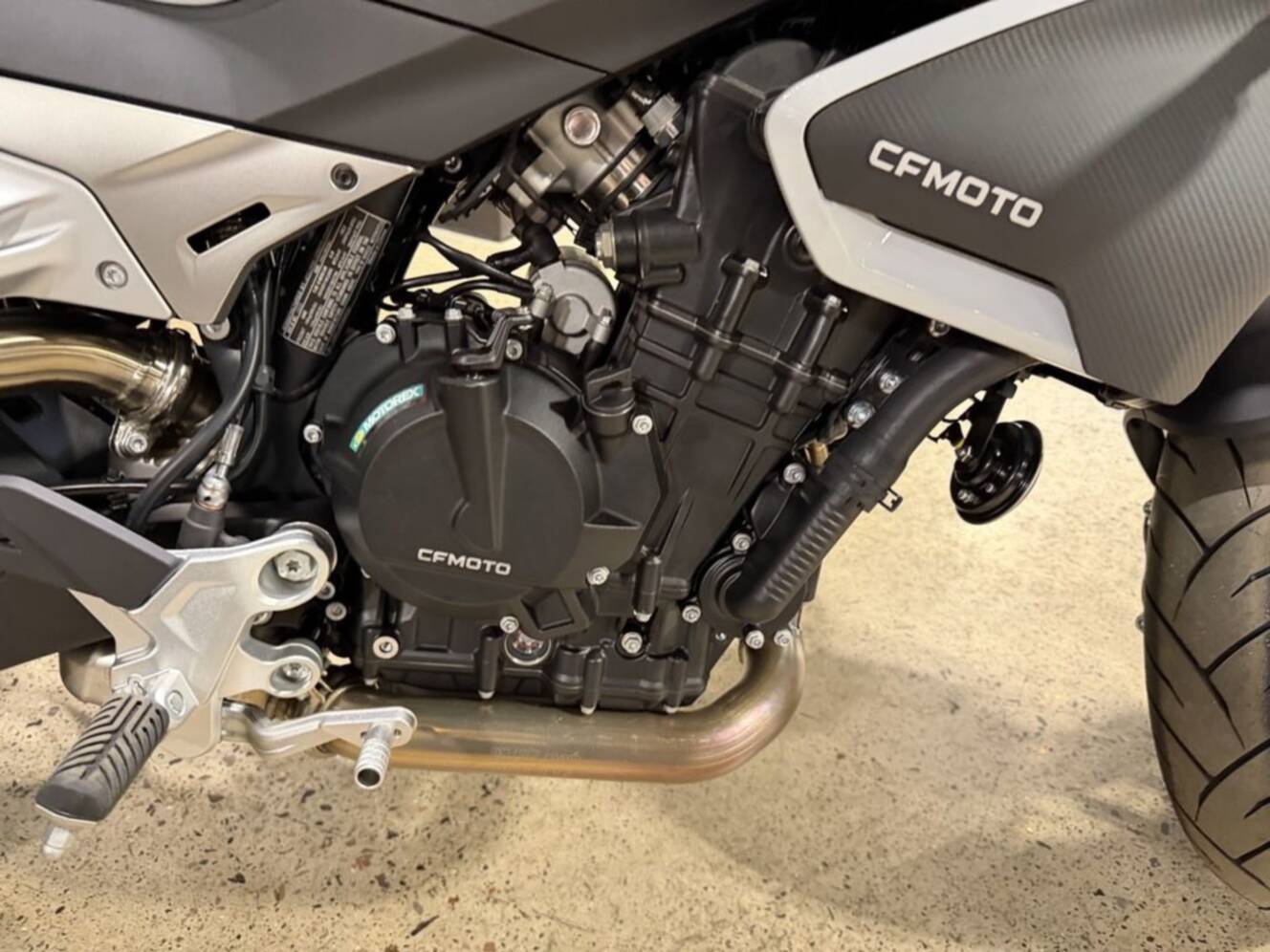 A photo of this 2026 CFMOTO 800NK