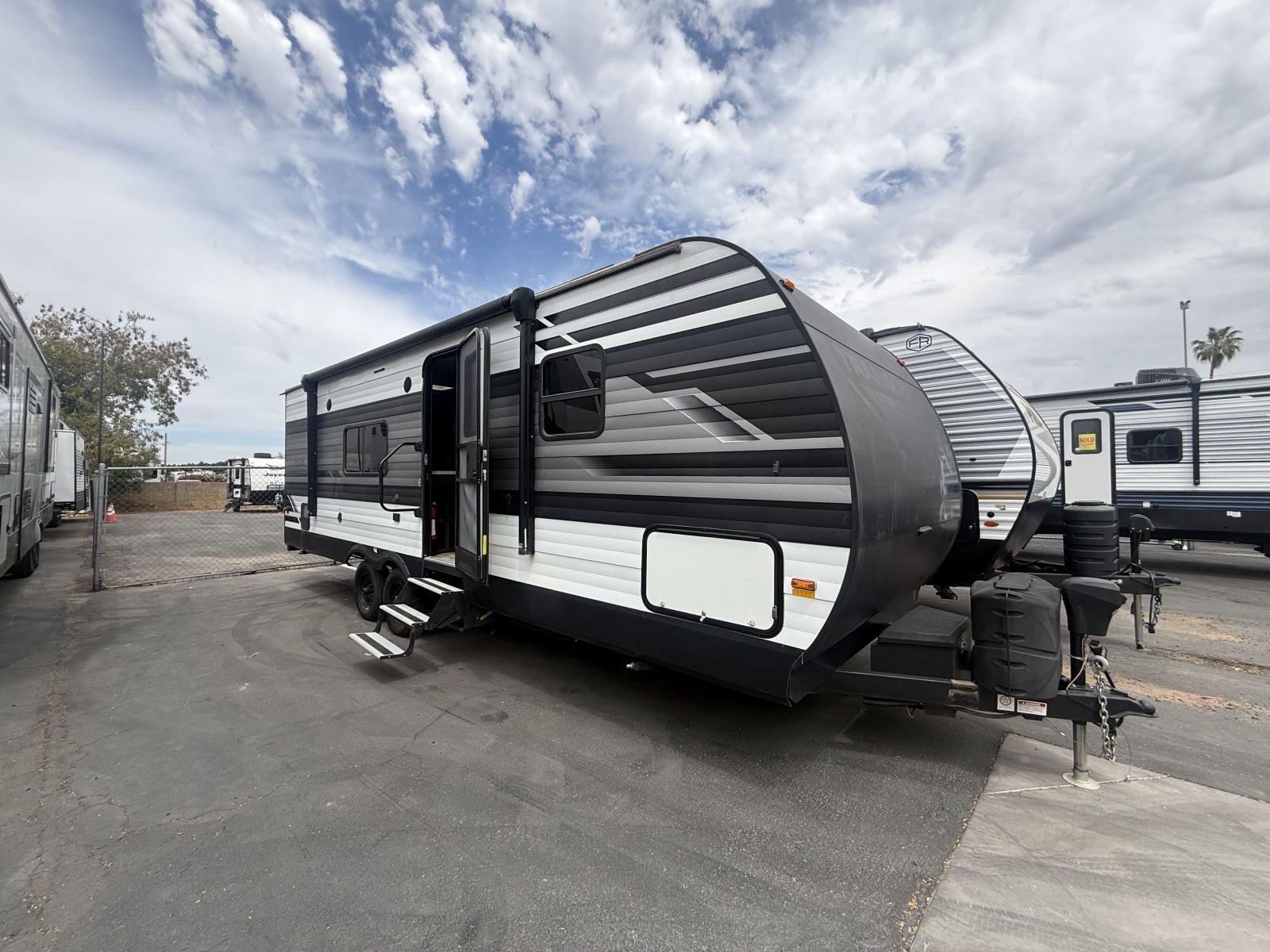 2021 Grand Design Transcend 247BH in mesa AZ