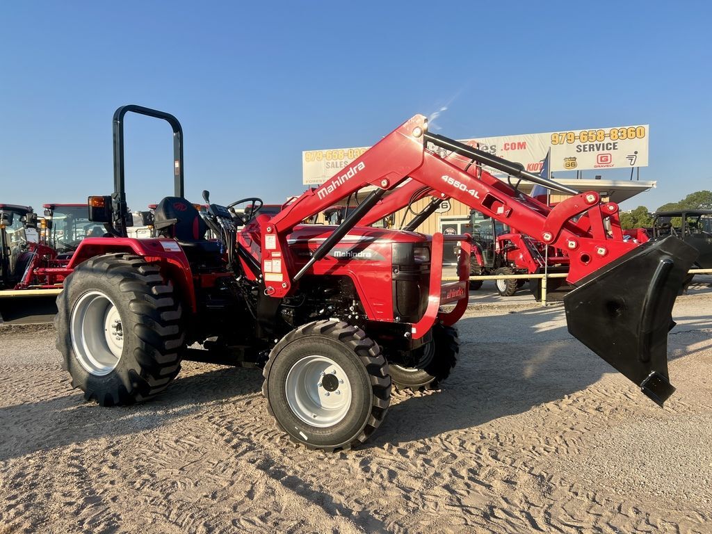 2025 Mahindra 4500 Series 4540 4WD in Sealy, TX
