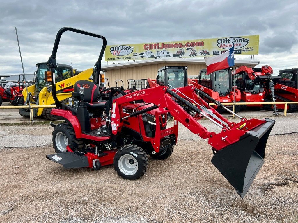 2025 Mahindra 1100 Series 1120 HST 4WD w/Mid Mower in Sealy, TX