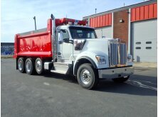 Commercial Truck Trader Spotlight: Kenworth W990 image