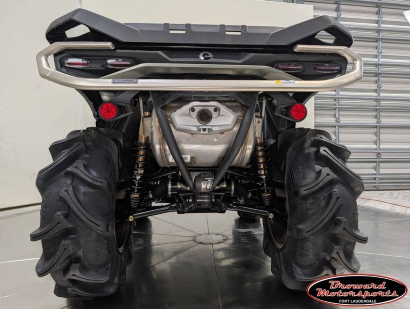 A photo of this 2026 Can-Am Outlander X mr 1000R Loft Green Satin