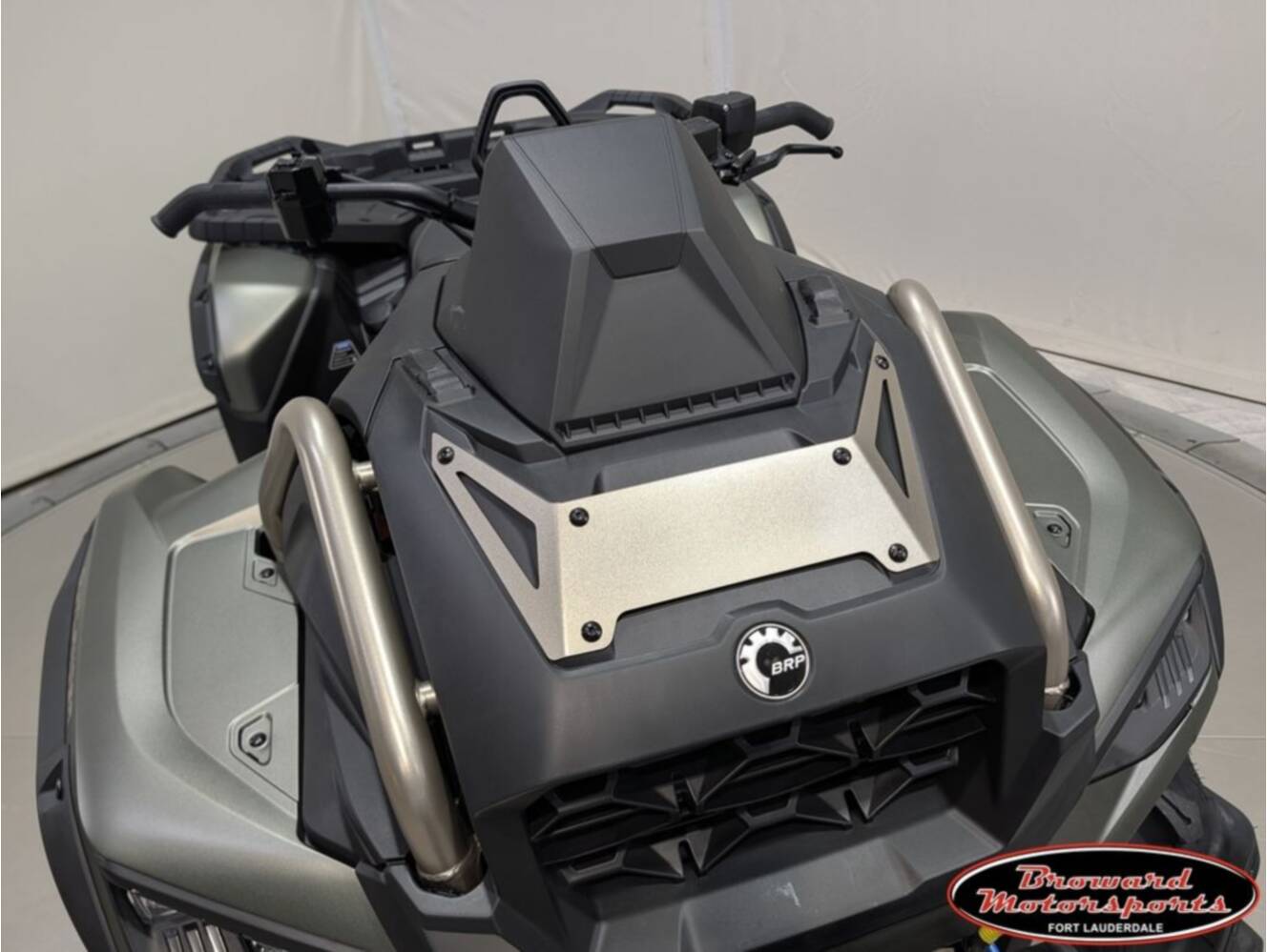A photo of this 2026 Can-Am Outlander X mr 1000R Loft Green Satin