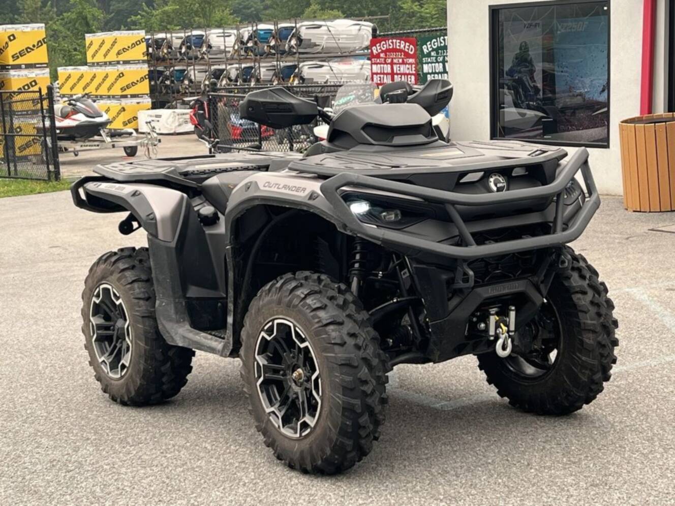 A photo of this 2025 Can-Am Outlander XT 850
