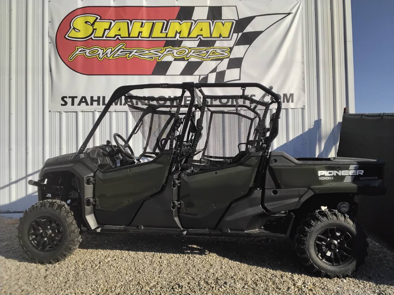 A photo of this 2025 Honda Pioneer 1000-6 Crew Deluxe
