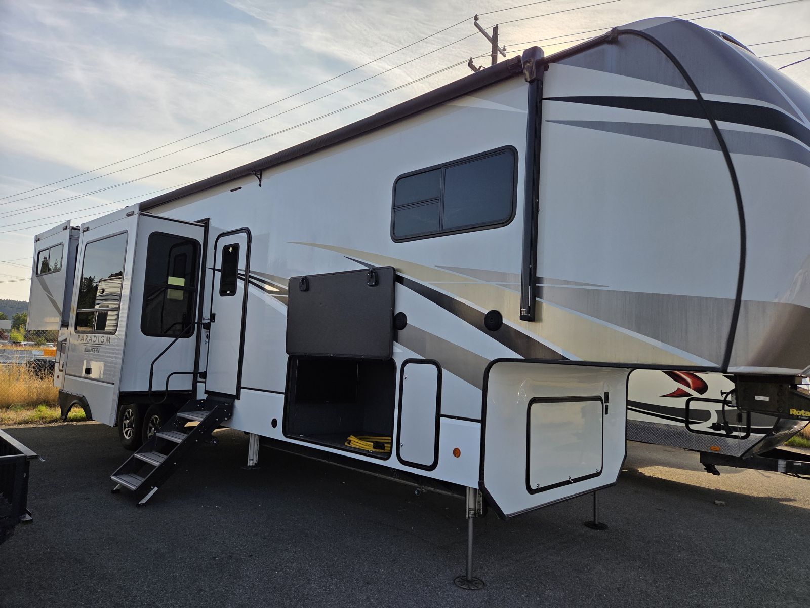 2021 Alliance Rv Paradigm 365RD in coeur d'alene ID