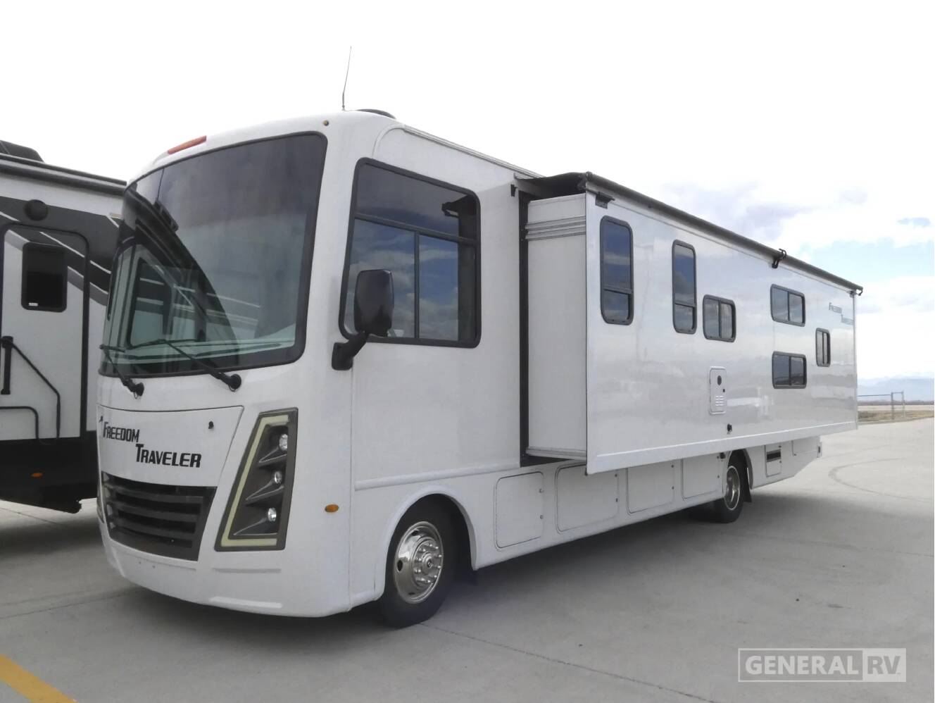 A photo of this 2024 Thor Motor Coach FREEDOM TRAVELER A32