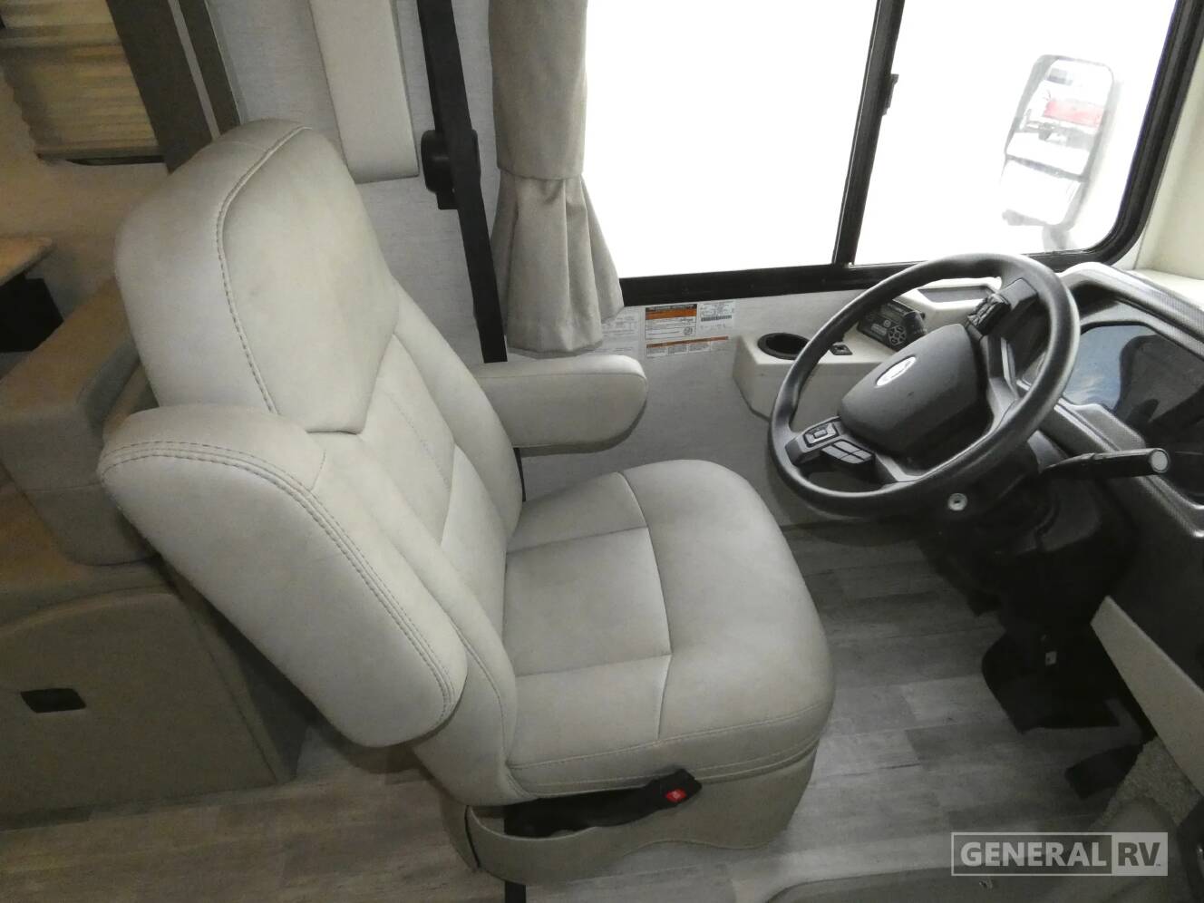 A photo of this 2024 Thor Motor Coach FREEDOM TRAVELER A32