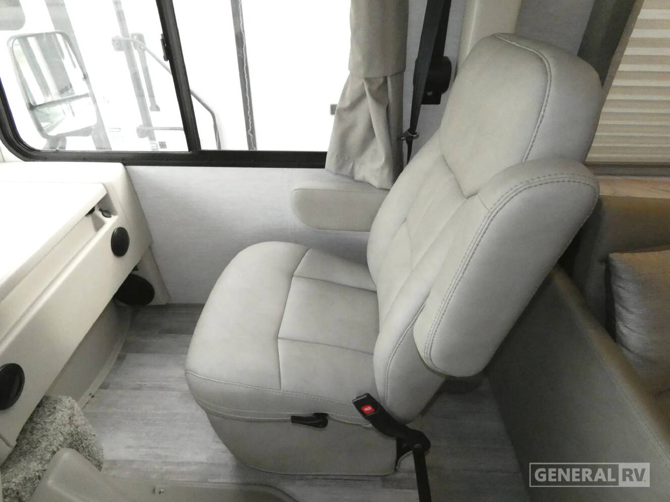 A photo of this 2024 Thor Motor Coach FREEDOM TRAVELER A32