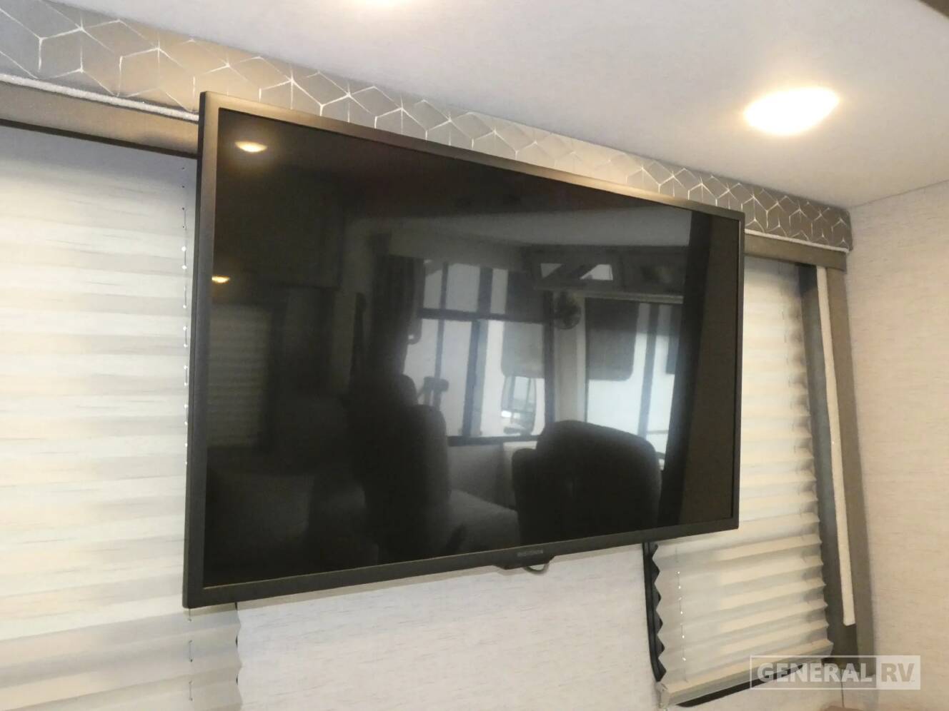 A photo of this 2024 Thor Motor Coach FREEDOM TRAVELER A32