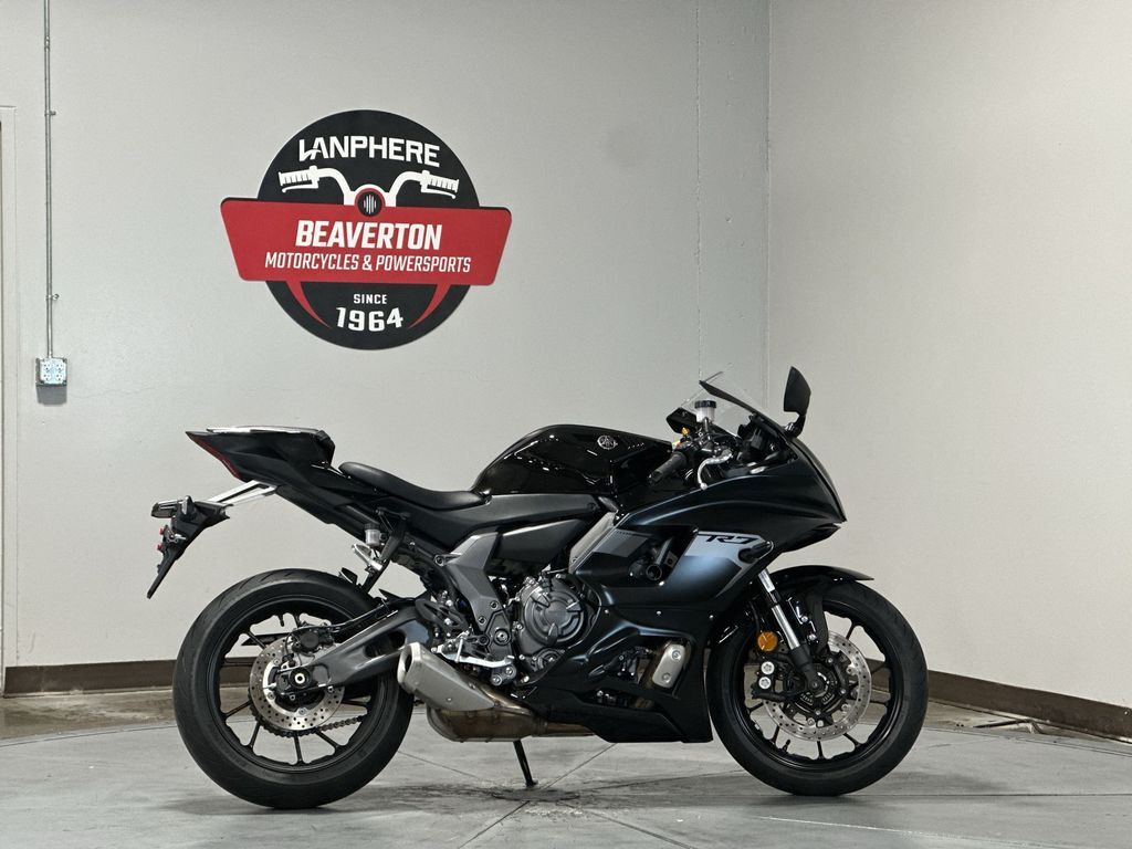 2025 Yamaha YZF-R7 R7 in Tigard, OR