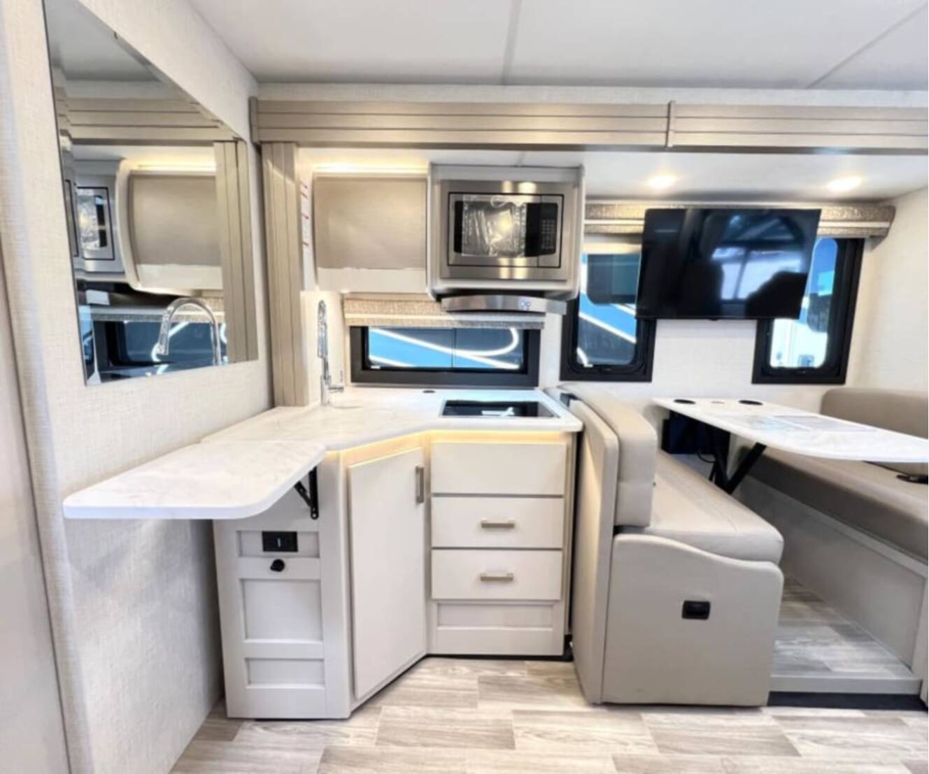 A photo of this 2026 Thor Motor Coach VEGAS 28.1