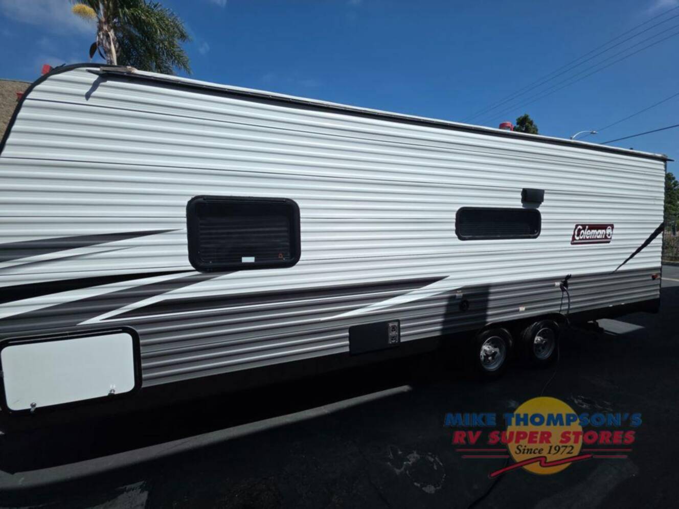 A photo of this 2021 Dutchmen Rv Coleman Lantern LT Series 274BHWE