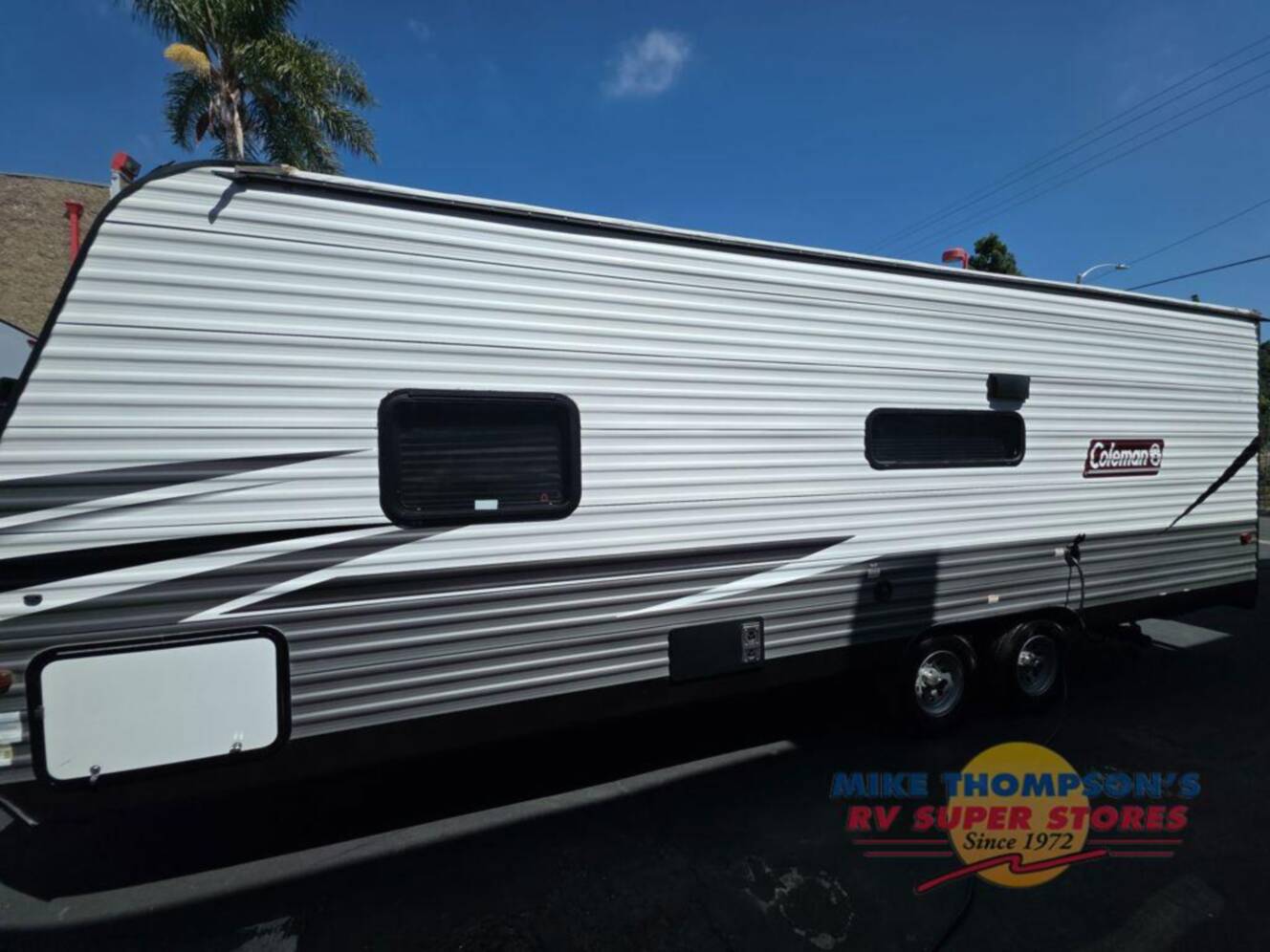 A photo of this 2021 Dutchmen Rv Coleman Lantern LT Series 274BHWE