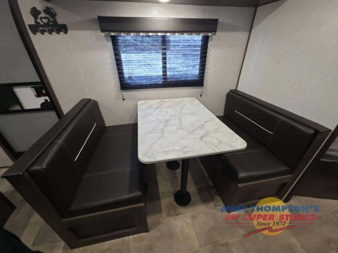 A photo of this 2021 Dutchmen Rv Coleman Lantern LT Series 274BHWE