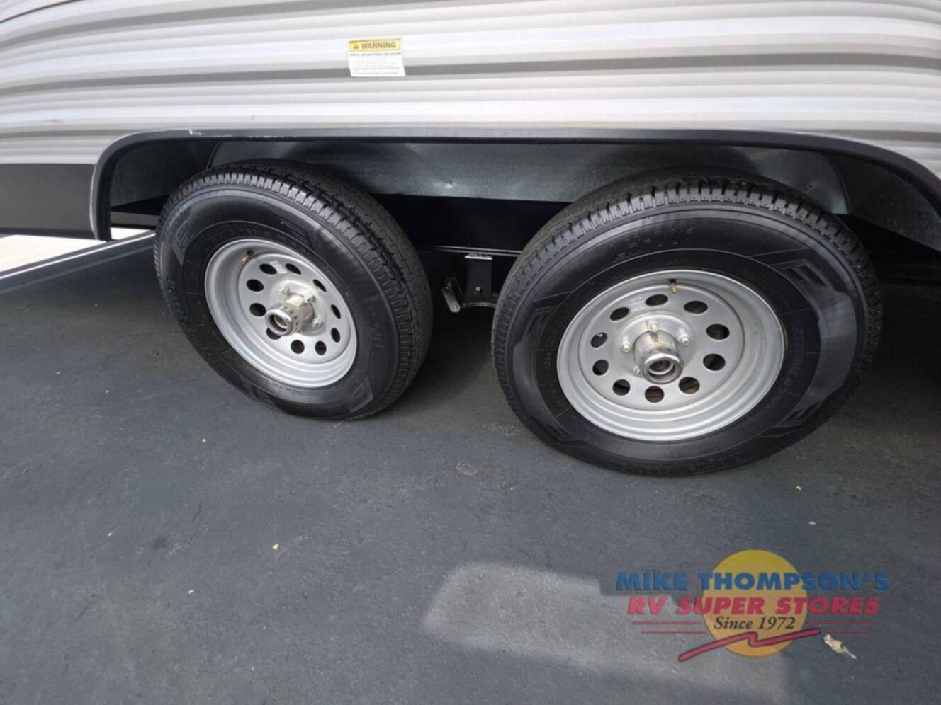 A photo of this 2021 Dutchmen Rv Coleman Lantern LT Series 274BHWE