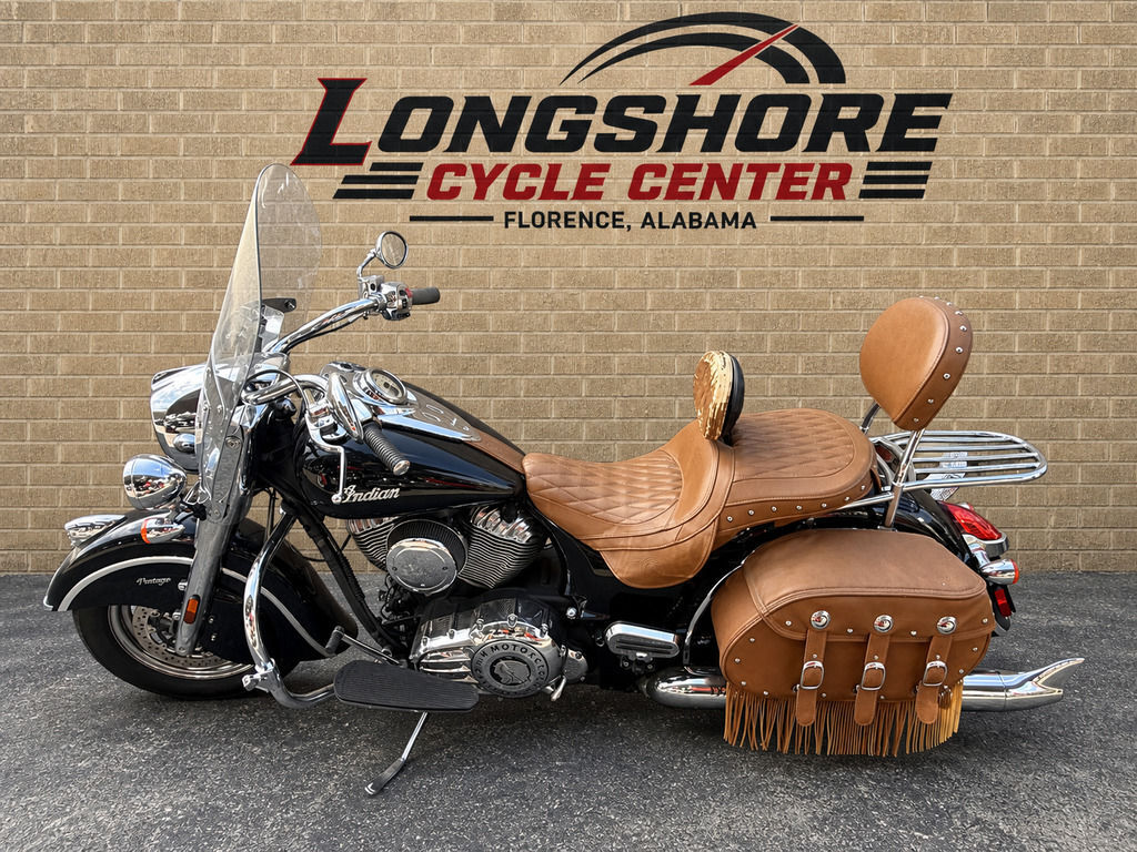 2016 Indian Motorcycle® Chief® Vintage Thunder Black VINTAGE in Florence, AL