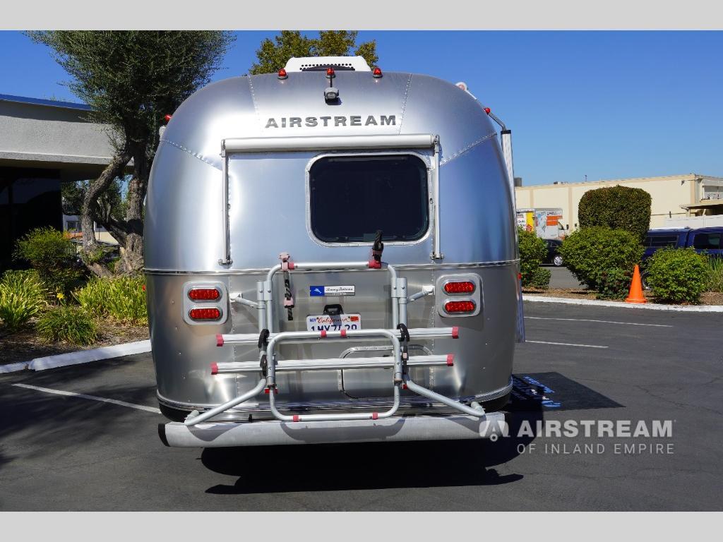 View more photos of this listing