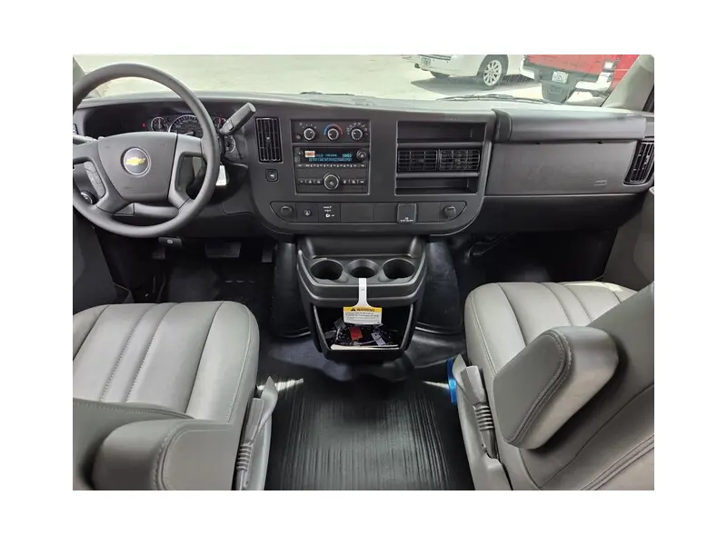 2026 CHEVROLET EXPRESS