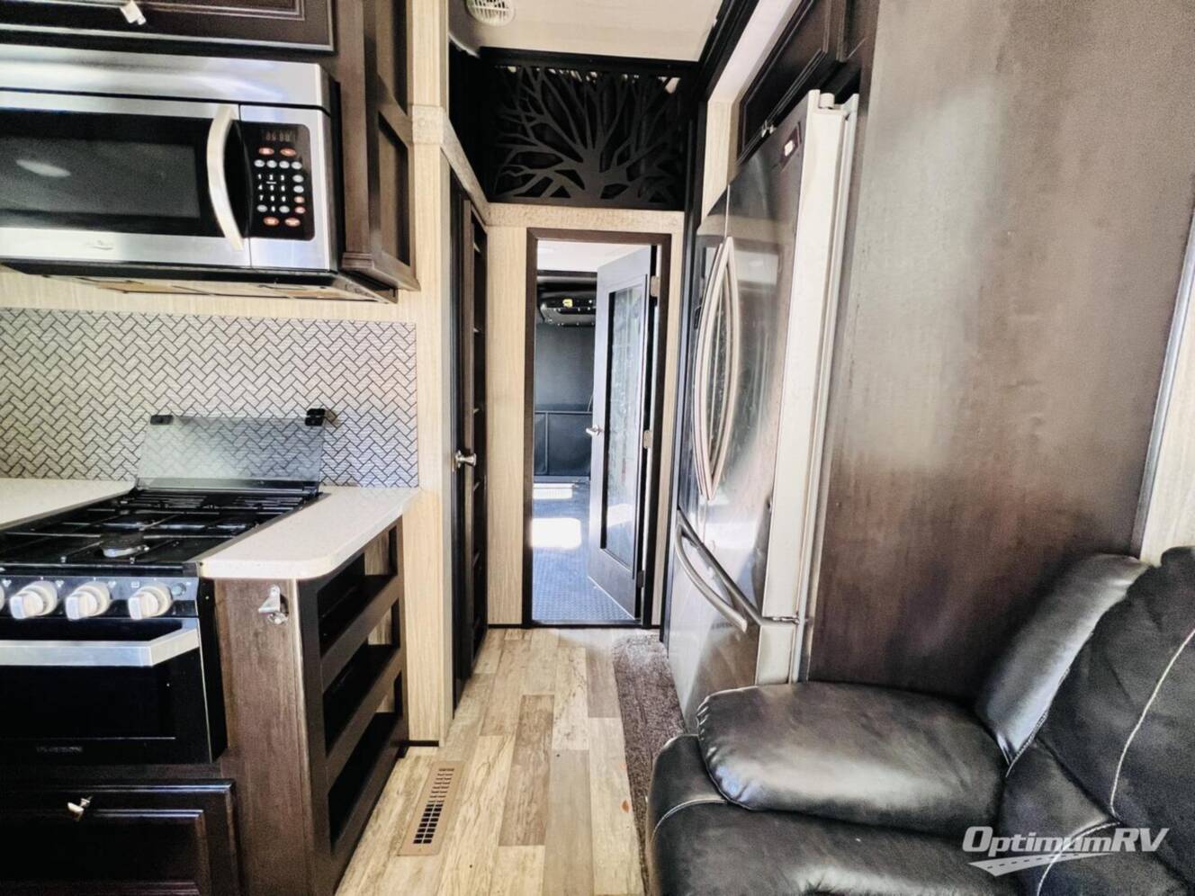 A photo of this 2019 Heartland Road Warrior 387