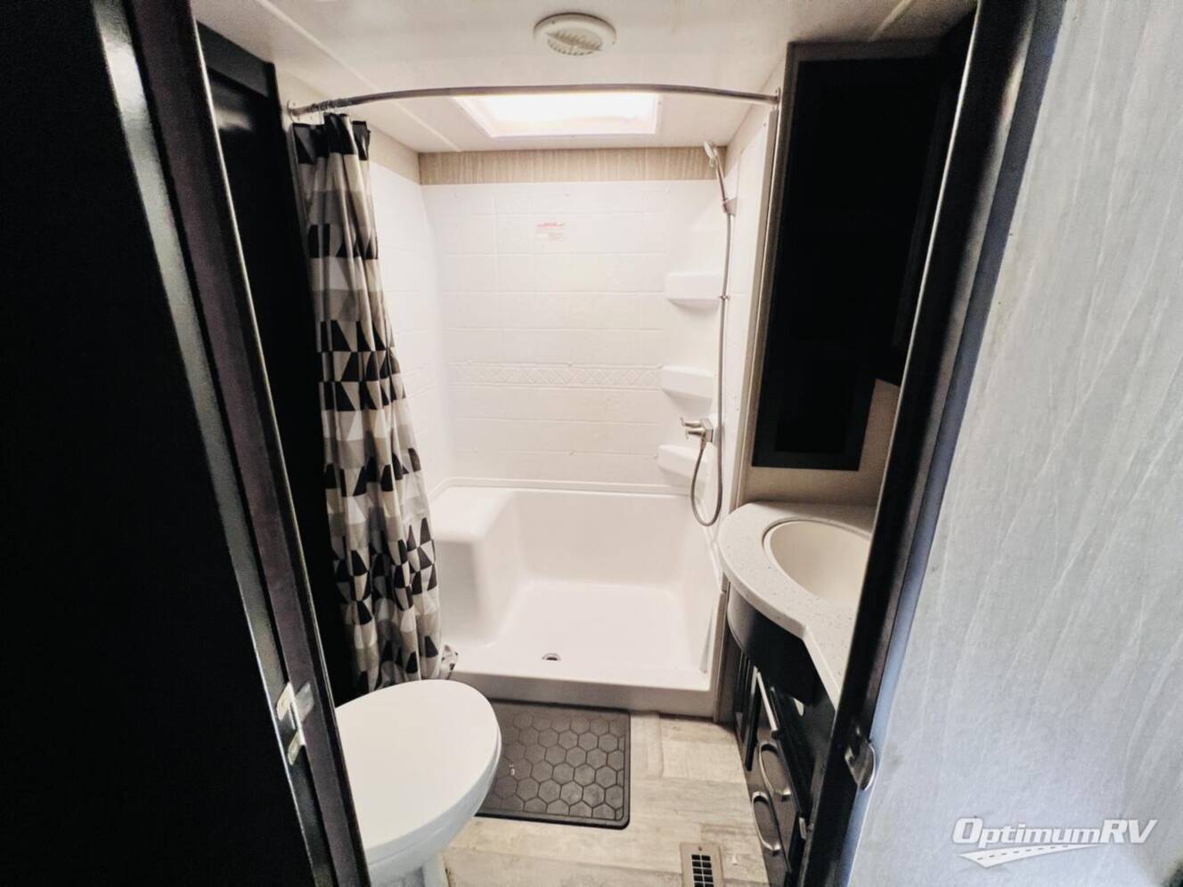 A photo of this 2019 Heartland Road Warrior 387