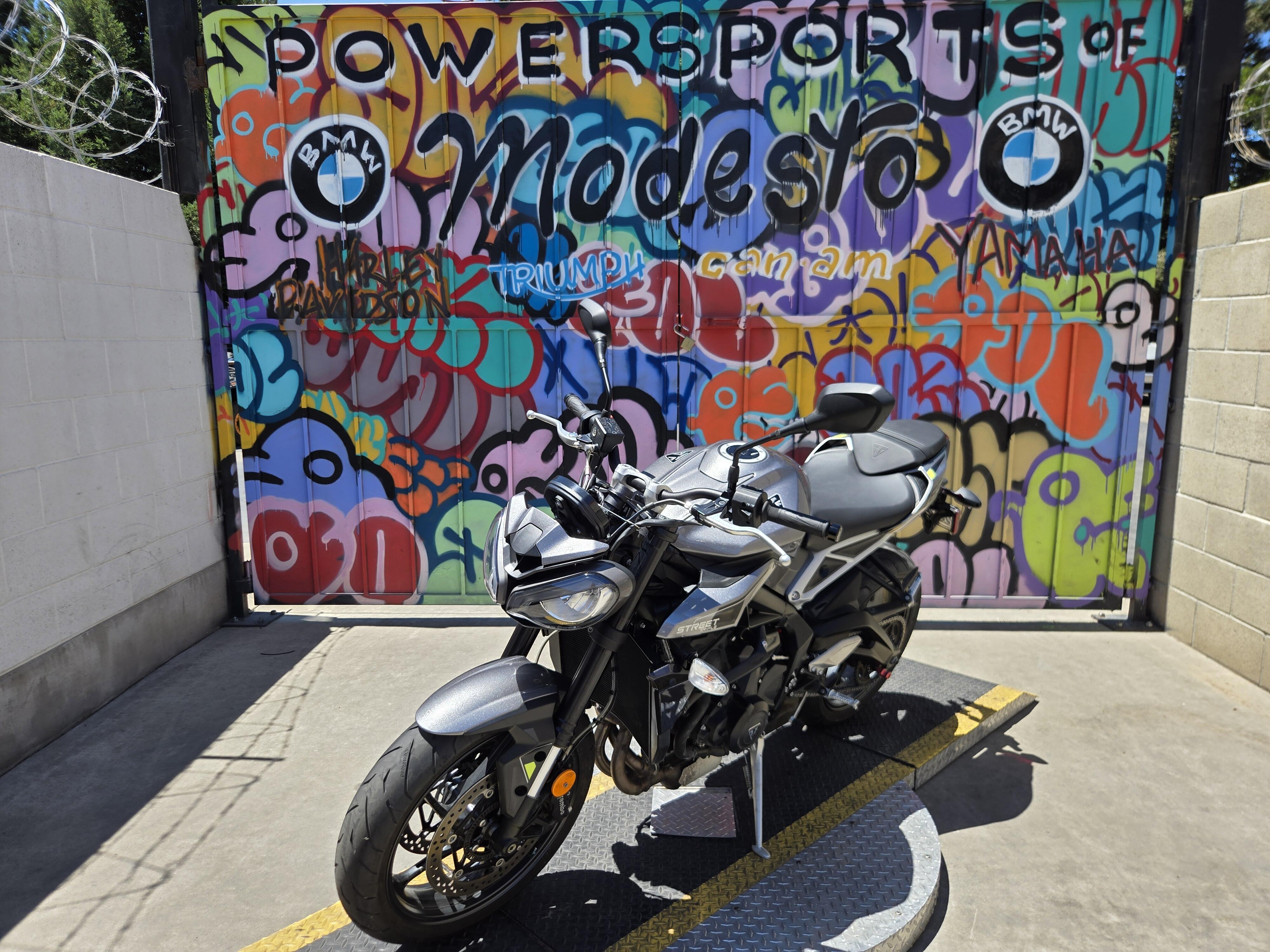2024 Triumph Street Triple 765 R 765 R in Modesto, CA
