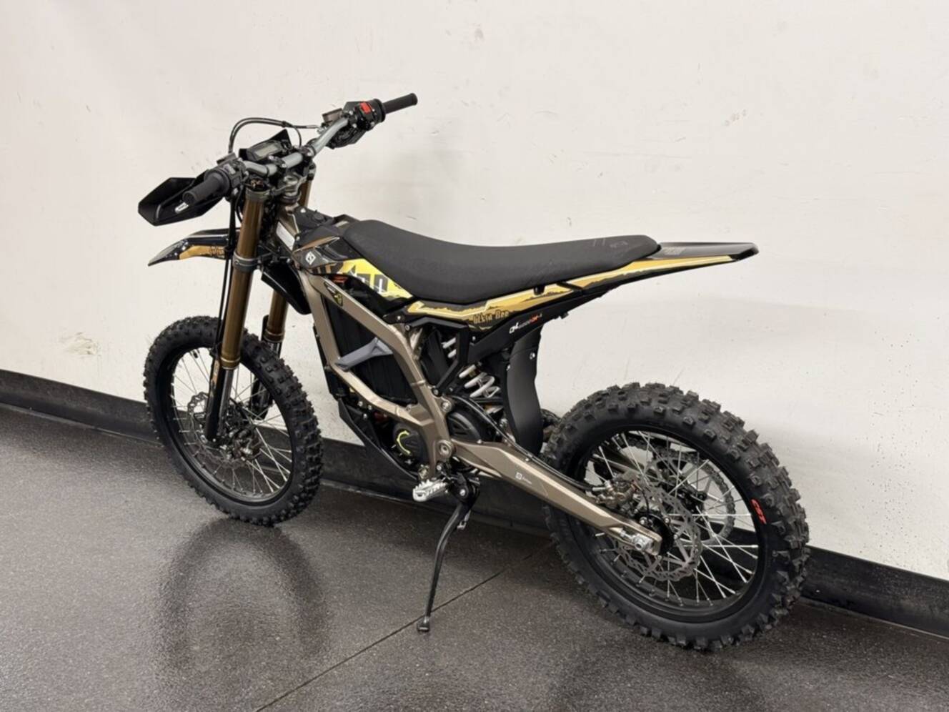 A photo of this 2025 Sur-Ron Ultra bee HP