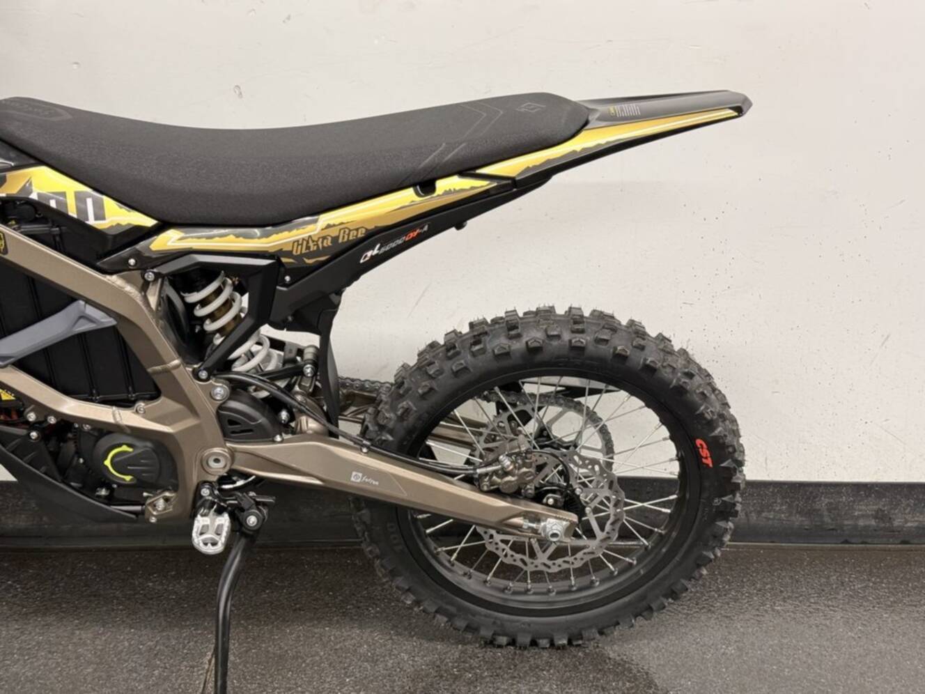 A photo of this 2025 Sur-Ron Ultra bee HP