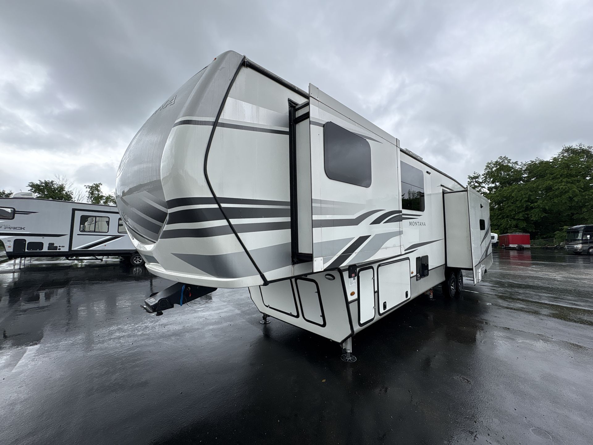 View more photos of this listing