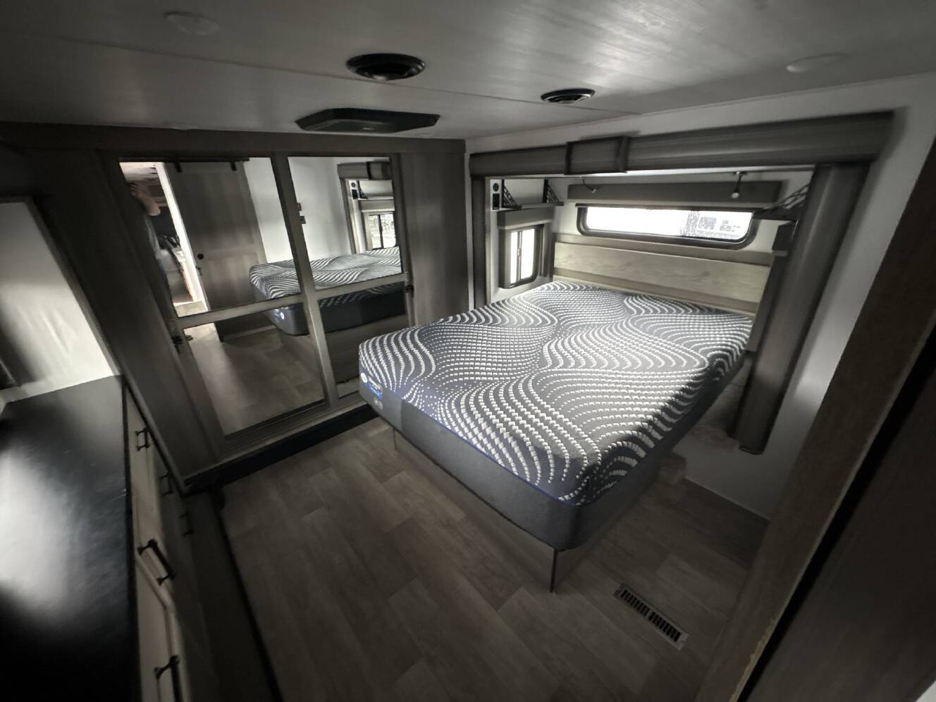A photo of this 2022 Keystone Keystone MONTANA 3781RL