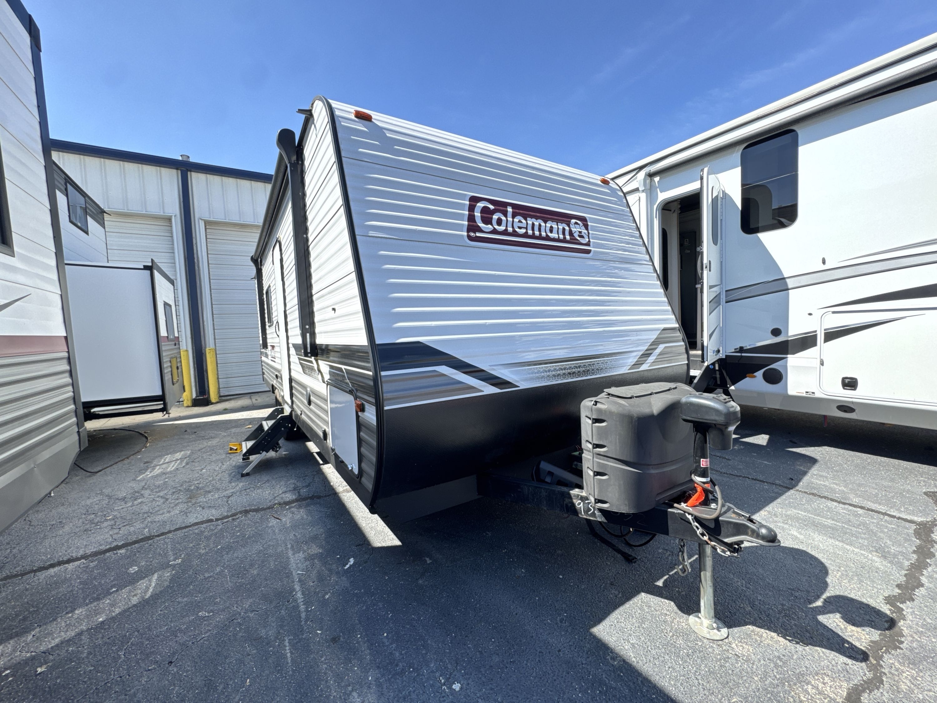 2023 Coleman COLEMAN LANTERN LT 274BH RV