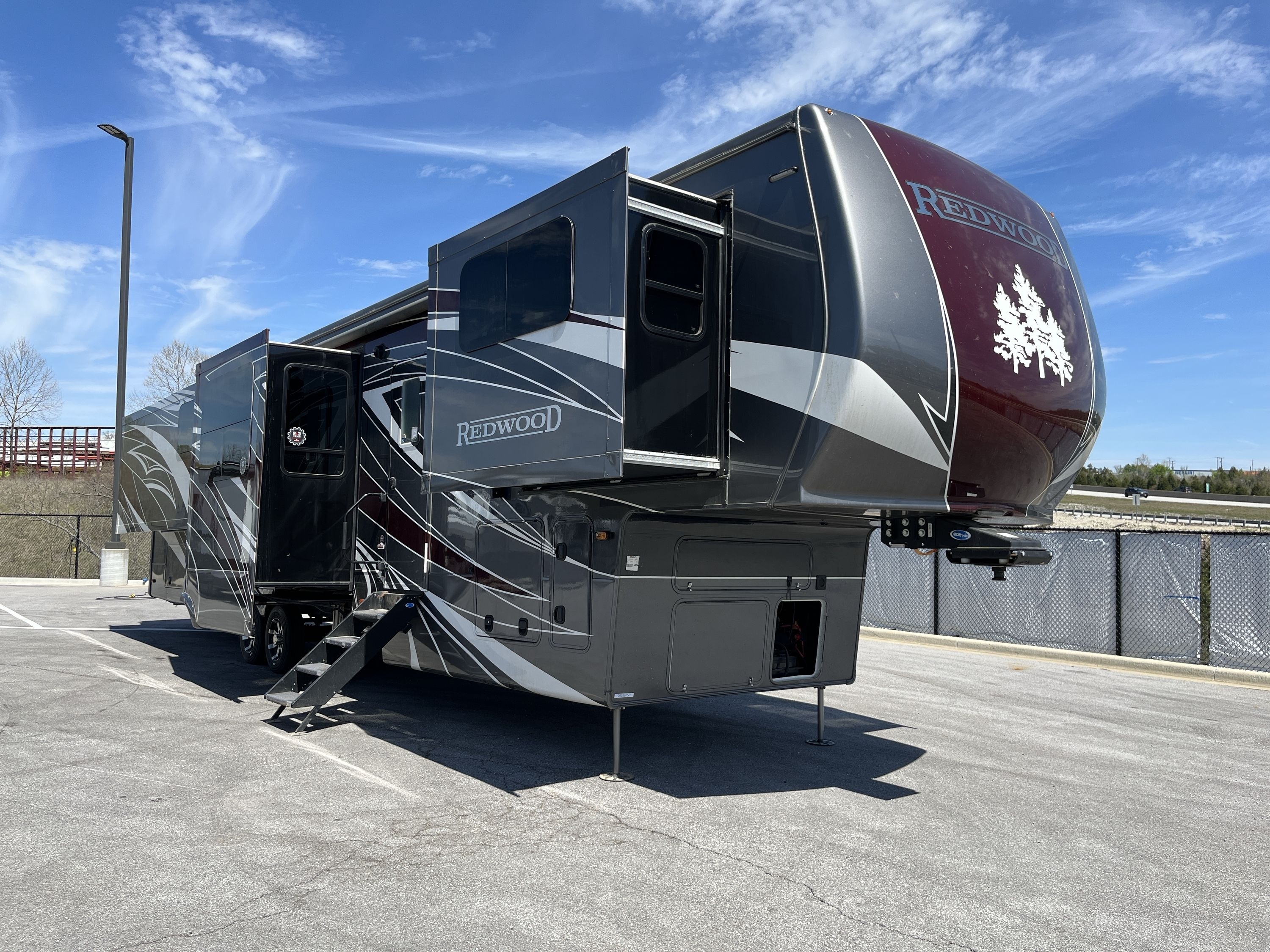 2023 Crossroads REDWOOD 4200FL RV