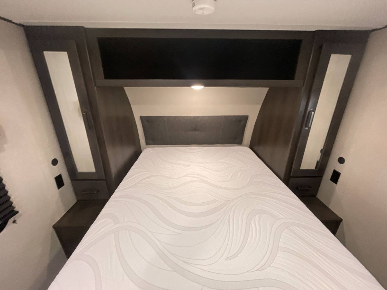 A photo of this 2023 Grand Design TRANSCEND XPLOR 240ML