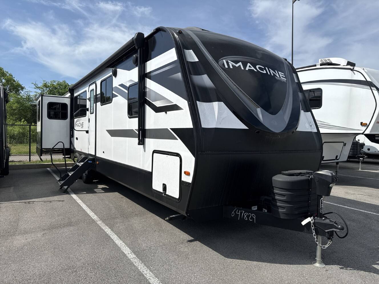 A photo of this 2024 Grand Design IMAGINE 3100RD