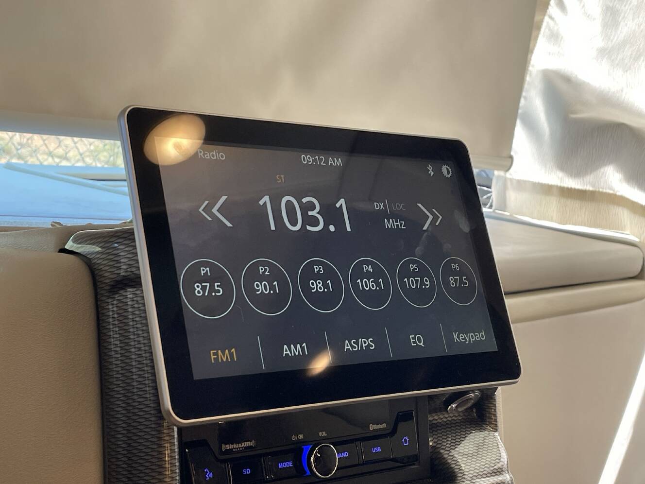 A photo of this 2023 Thor AXIS 24.3