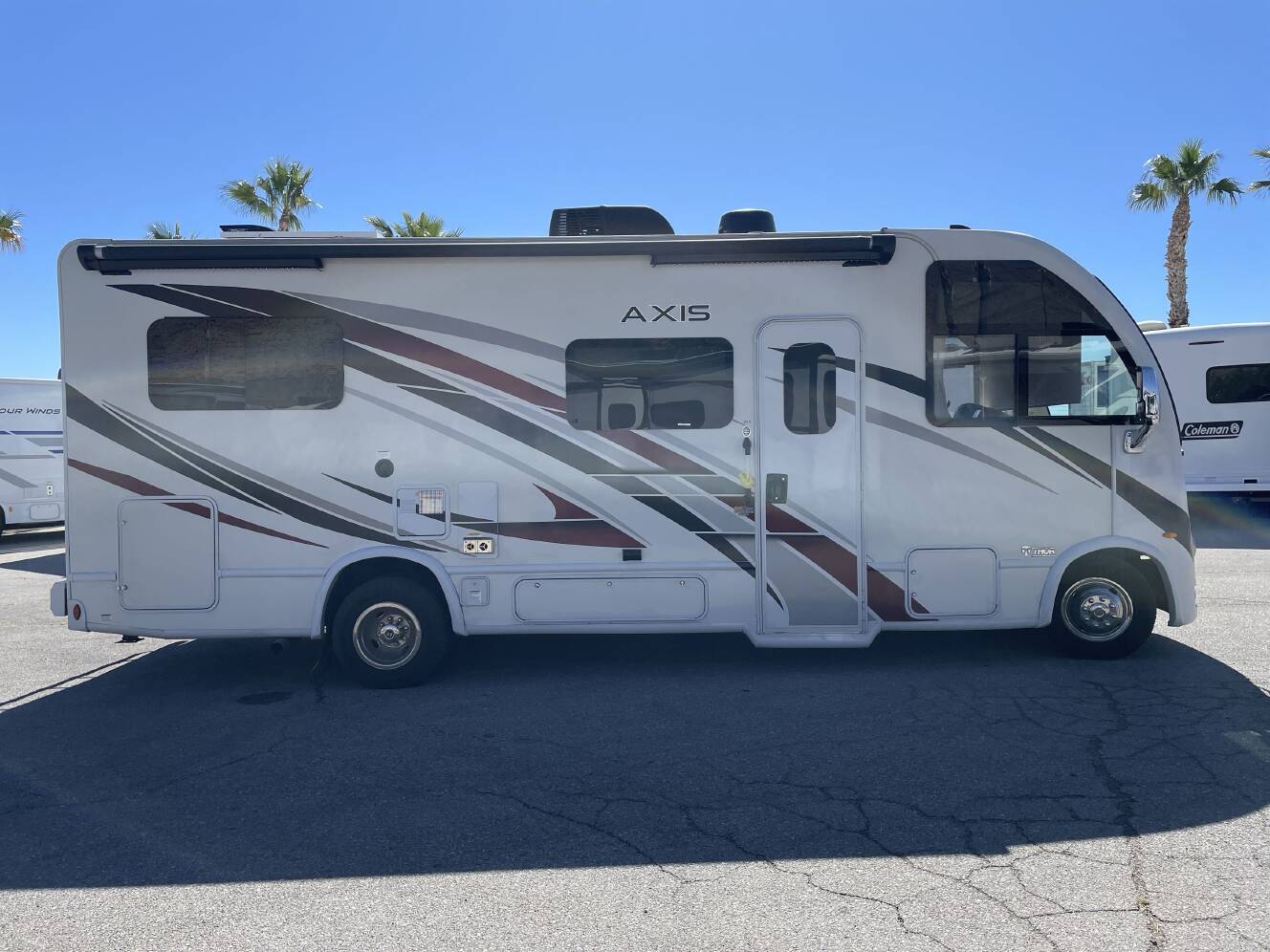 A photo of this 2023 Thor AXIS 24.1