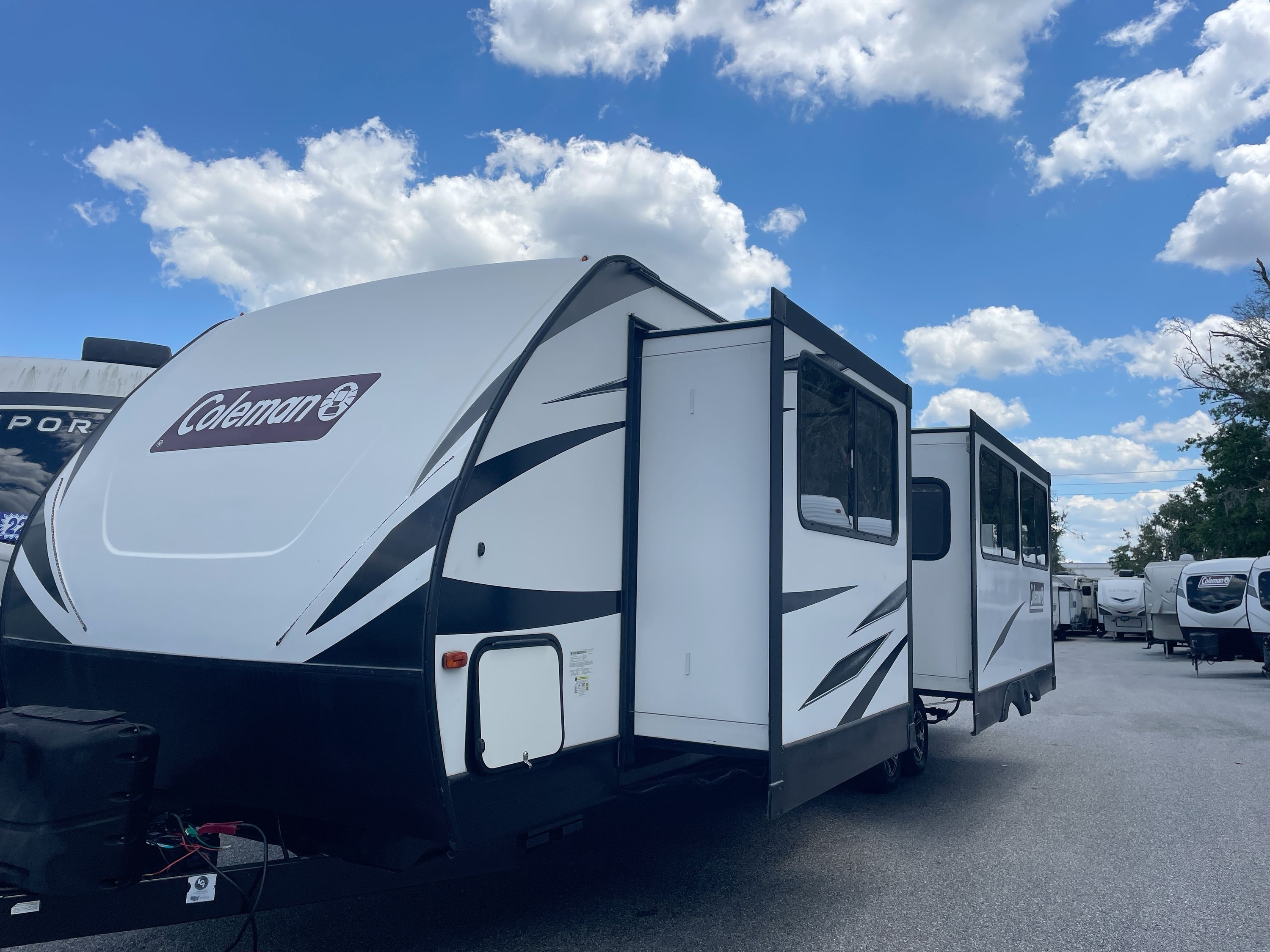 2021 Coleman COLEMAN LIGHT 3055BS in dover FL