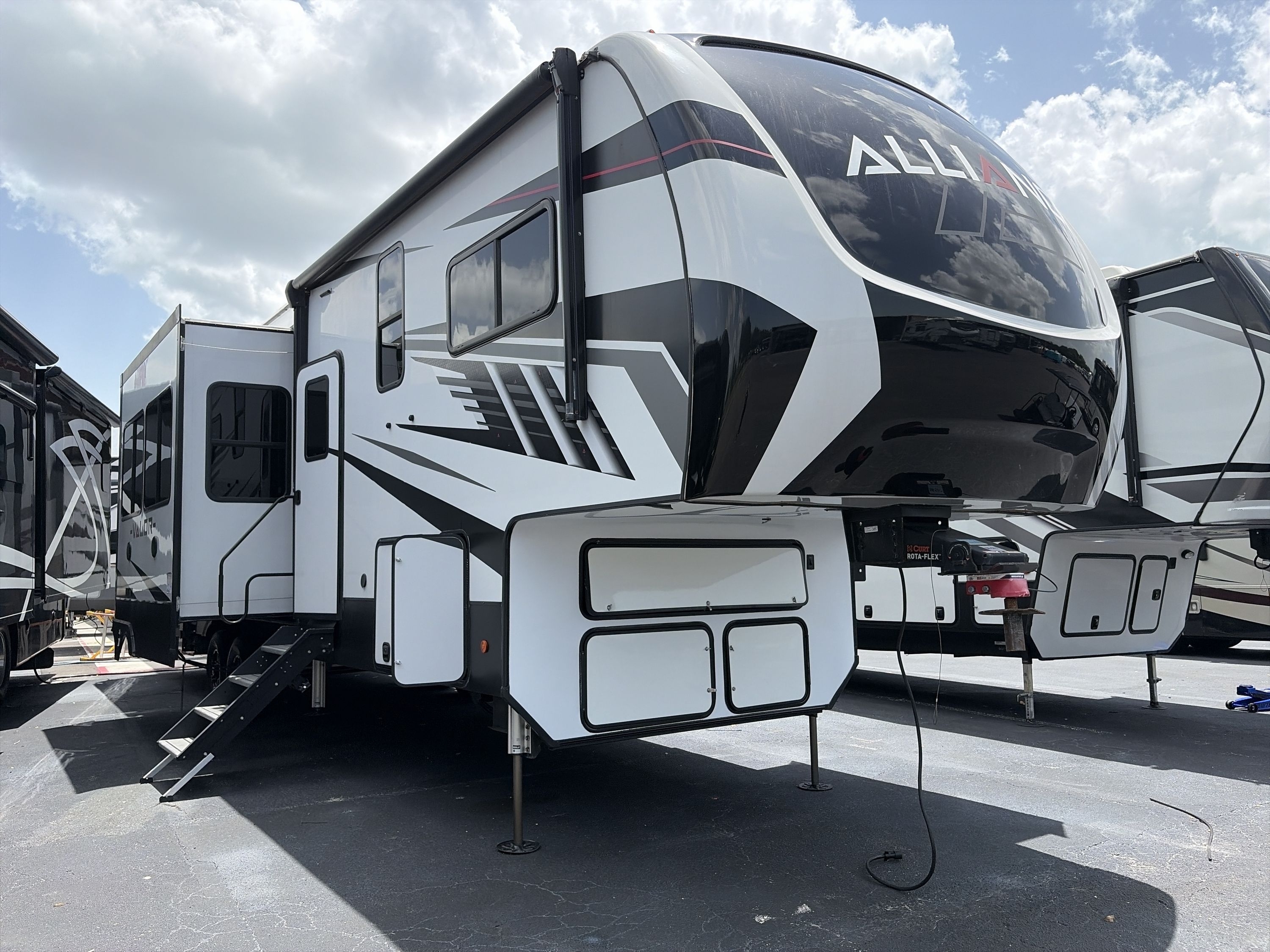 2022 Alliance VALOR 36V11 in bartow FL