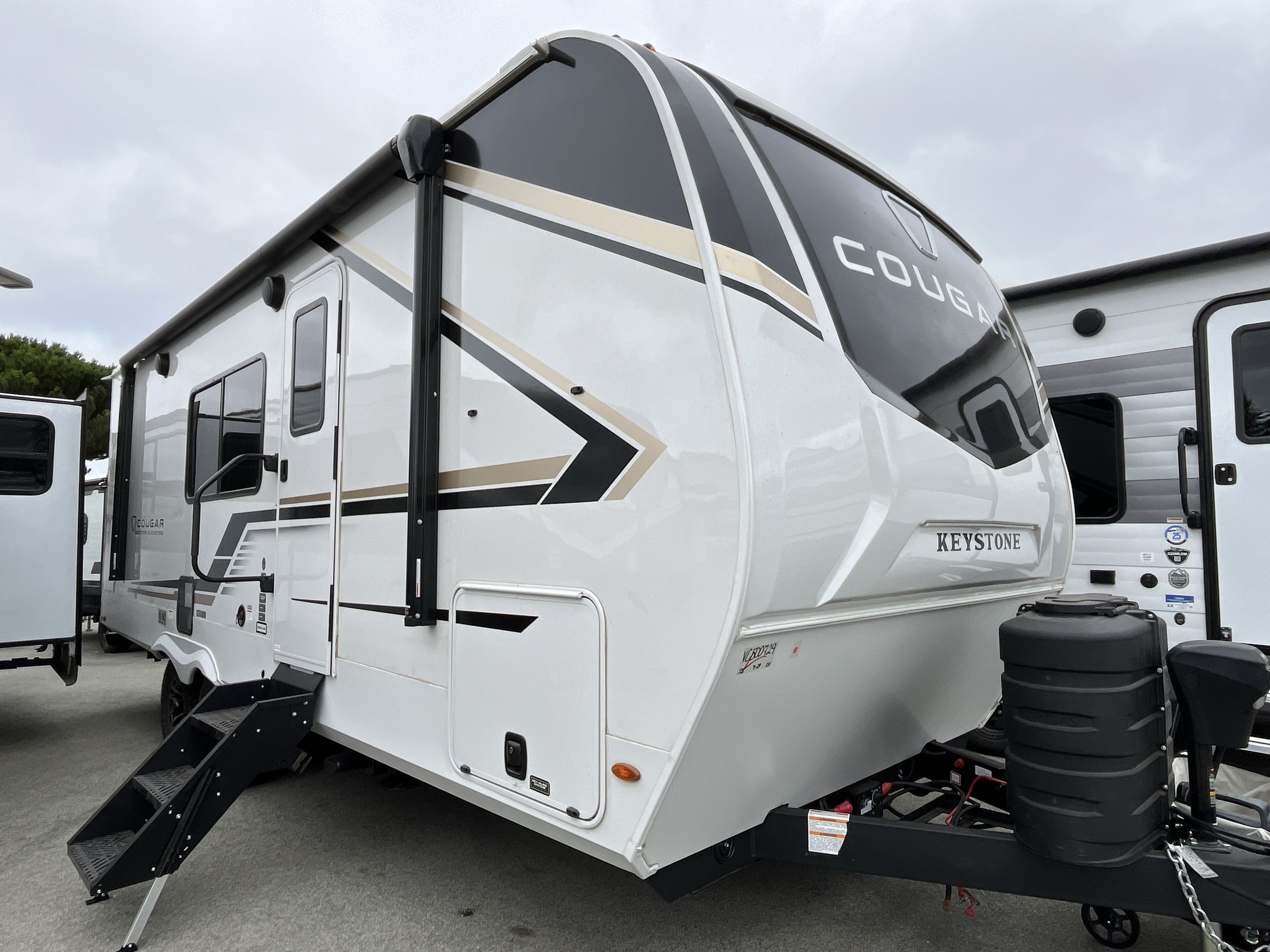 2027 Keystone COUGAR 22MLWE in morgan hill CA