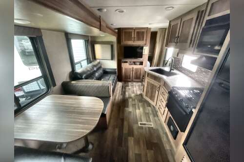2017 Starcraft AR-ONE 26BHS in berkley MA