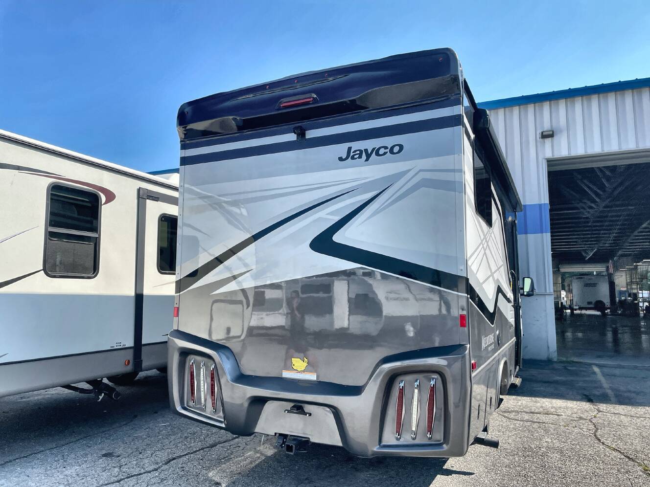 A photo of this 2023 Jayco MELBOURNE PRESTIGE 24RP