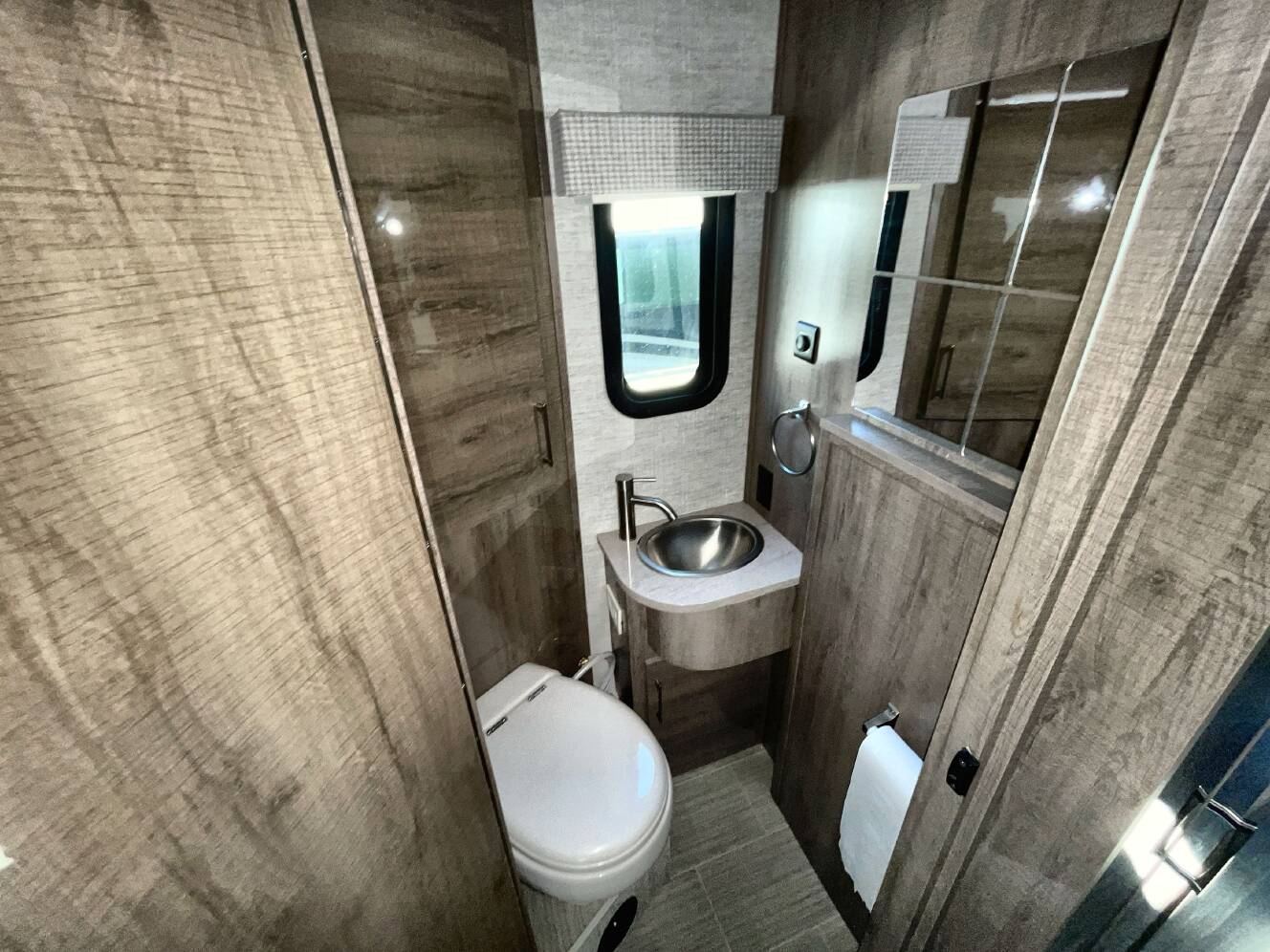 A photo of this 2023 Jayco MELBOURNE PRESTIGE 24RP