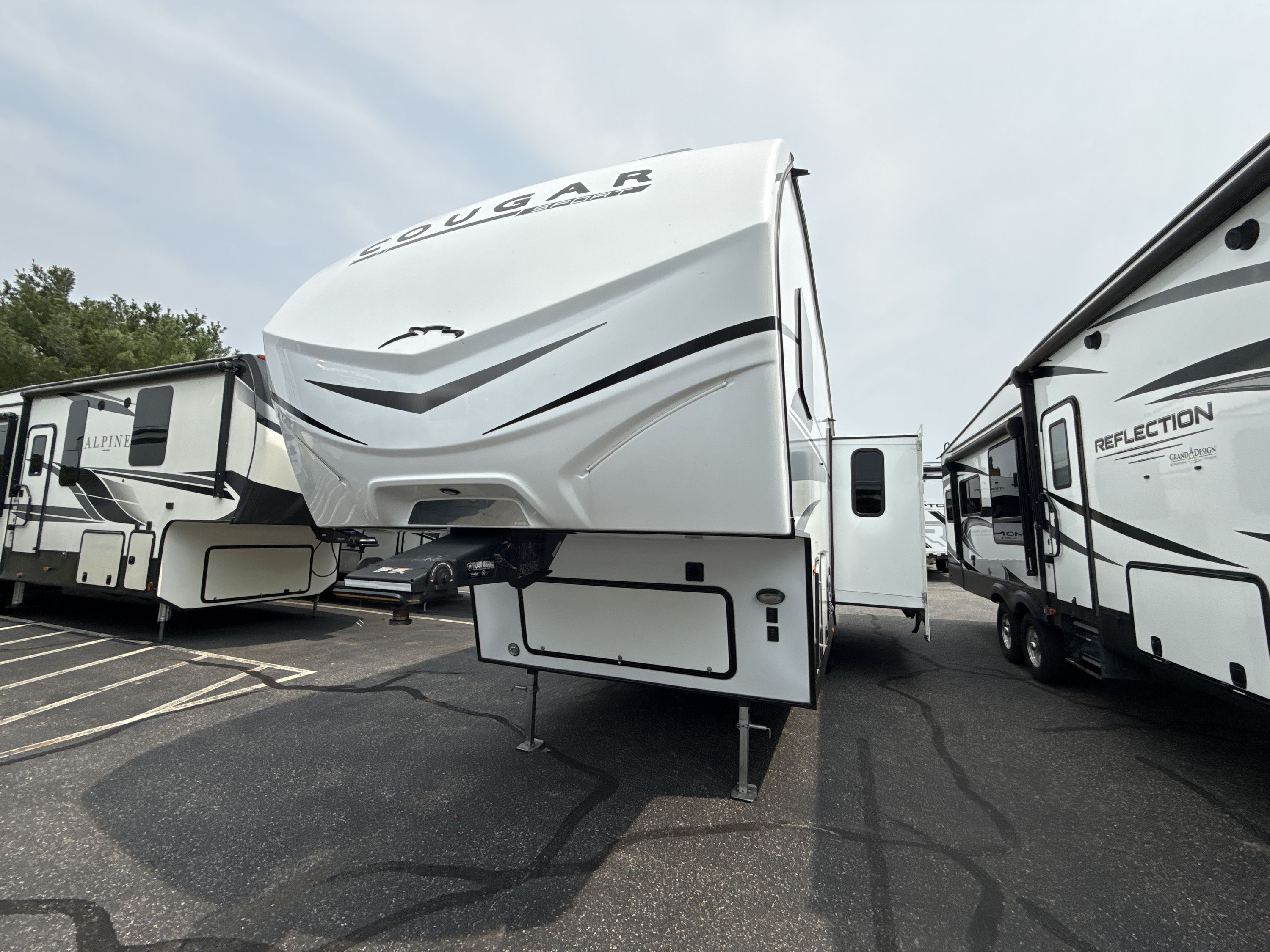 2025 Keystone COUGAR SPORT 2400RE in swedesboro NJ